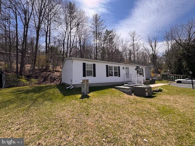 1215 BLUE MOUNTAIN CIRCLE