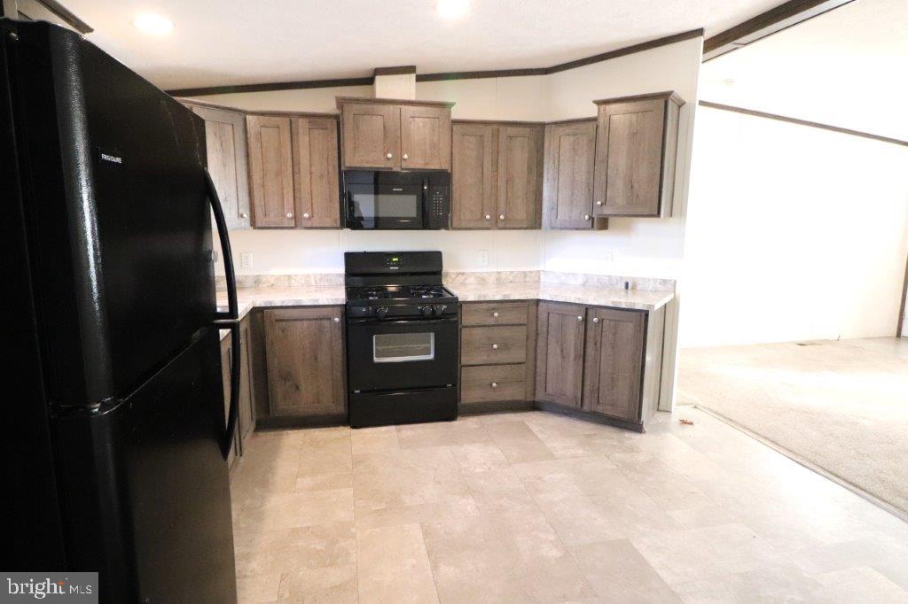 287 BIRCHWOOD LANE LOT #14