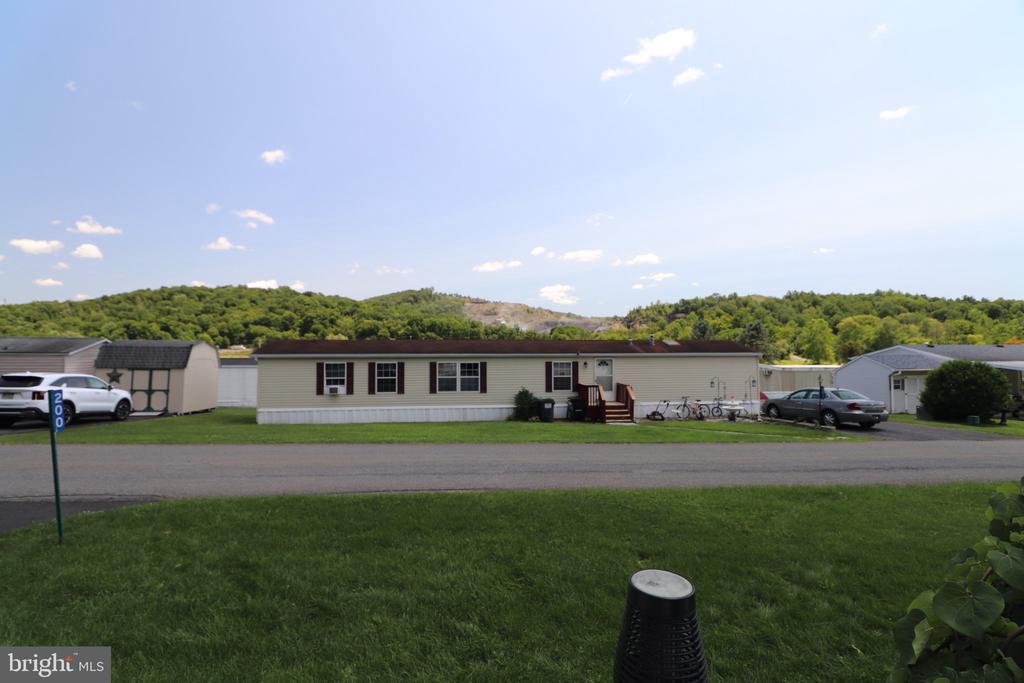 200 FAWN VALLEY ROAD