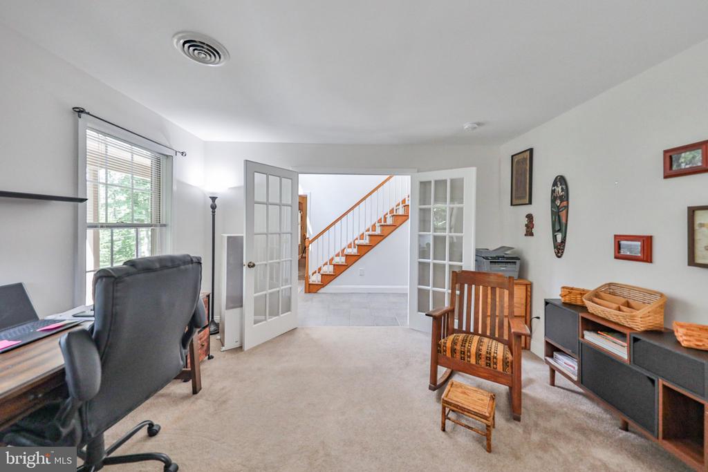 169 DOGWOOD LANE