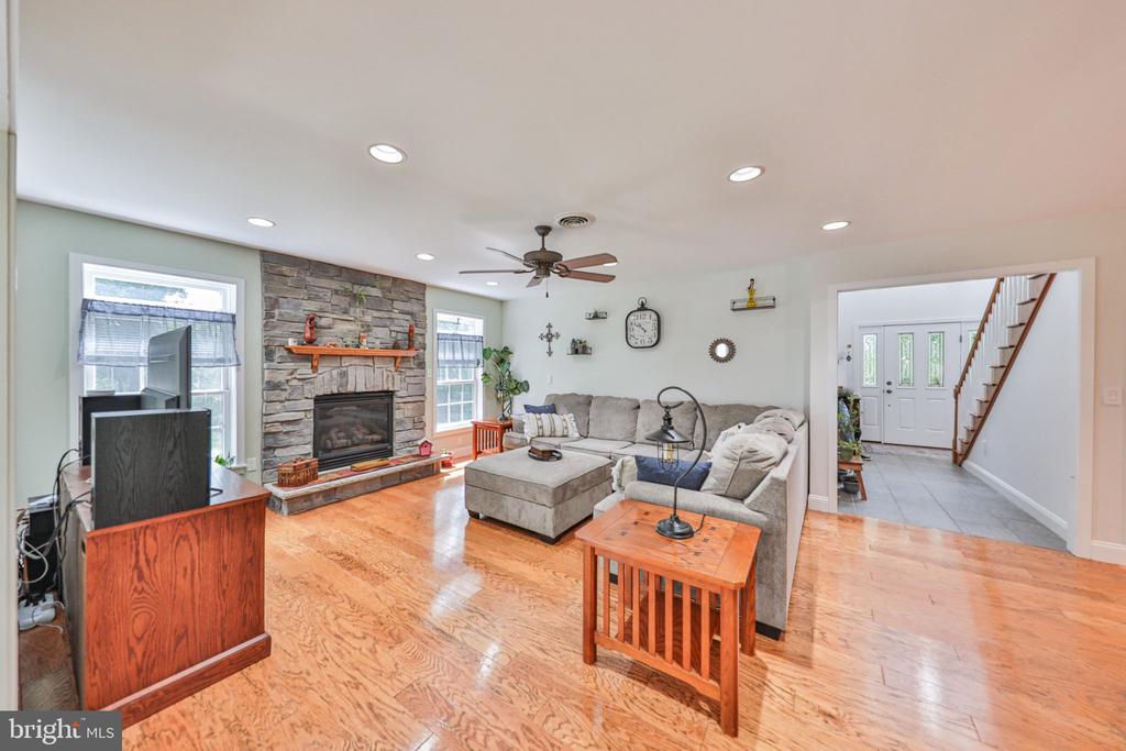 169 DOGWOOD LANE
