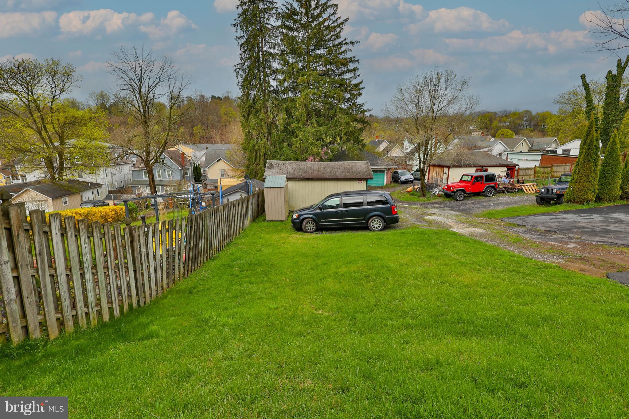 424 S Northampton St