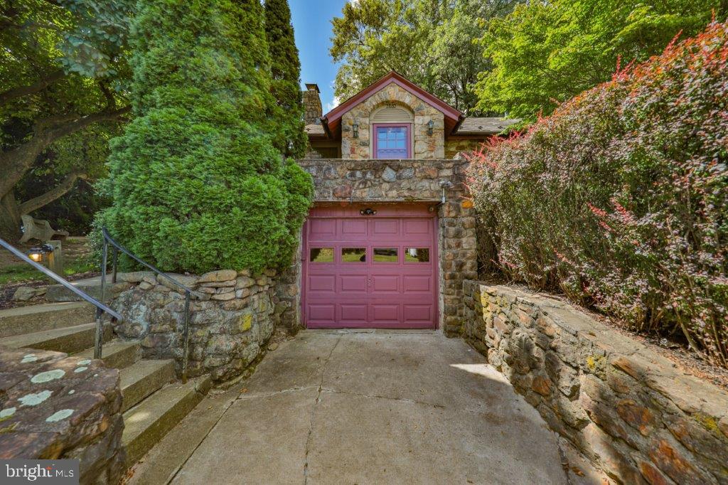 2860 NAZARETH ROAD