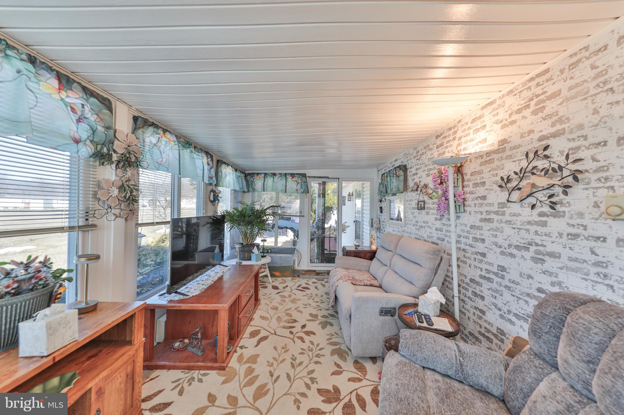 1233 VALLEY FORGE DRIVE