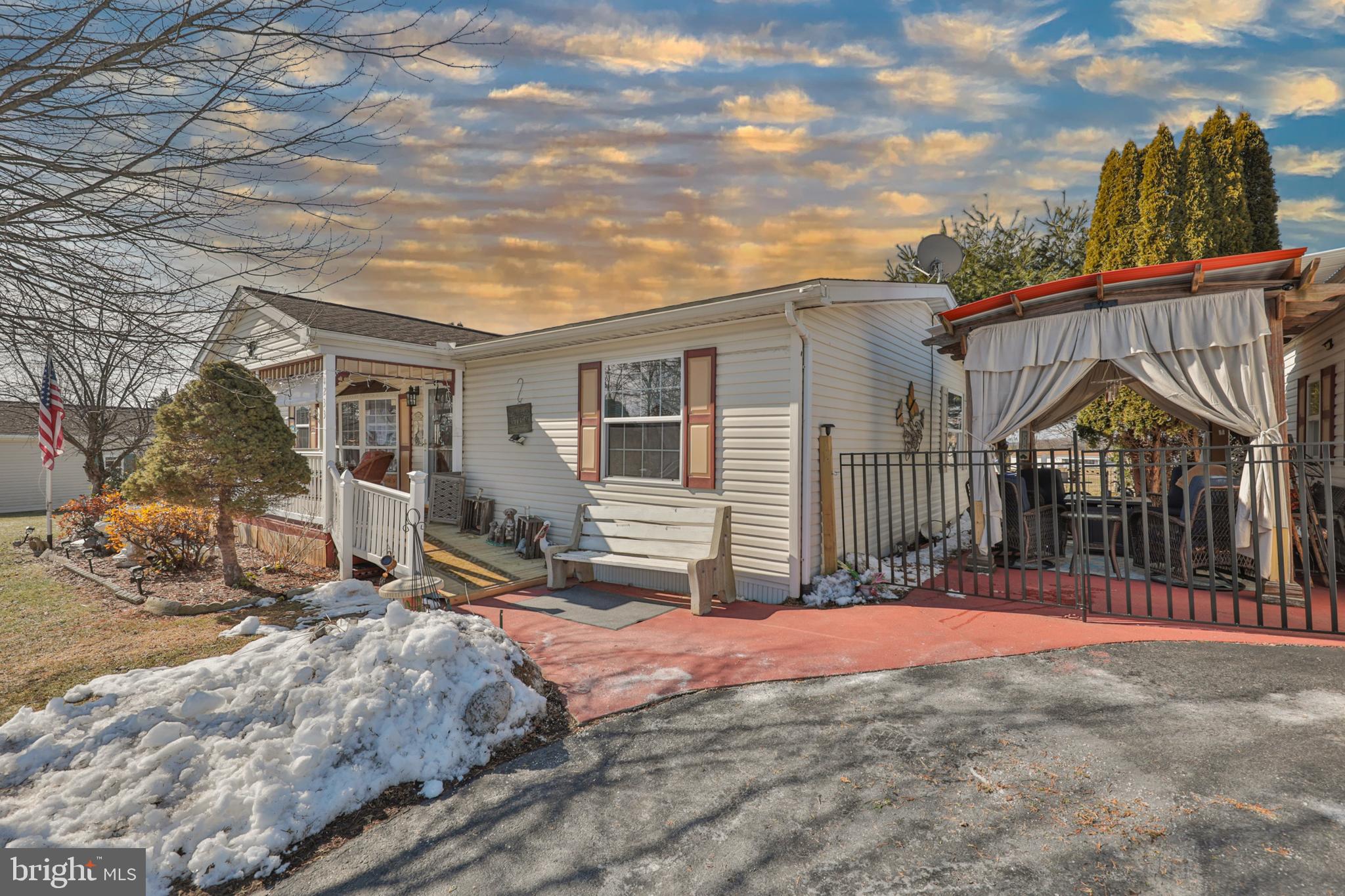 1233 VALLEY FORGE DRIVE