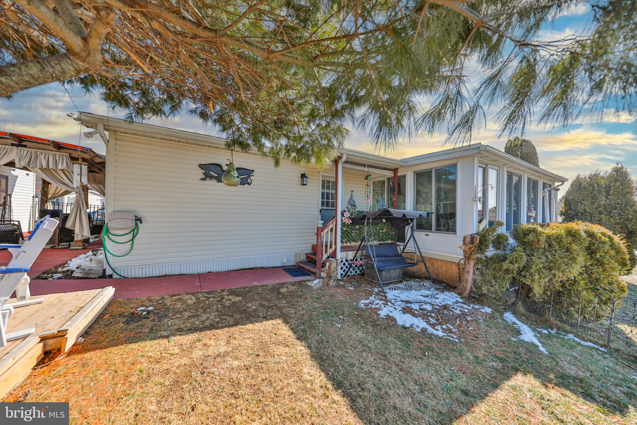 1233 VALLEY FORGE DRIVE