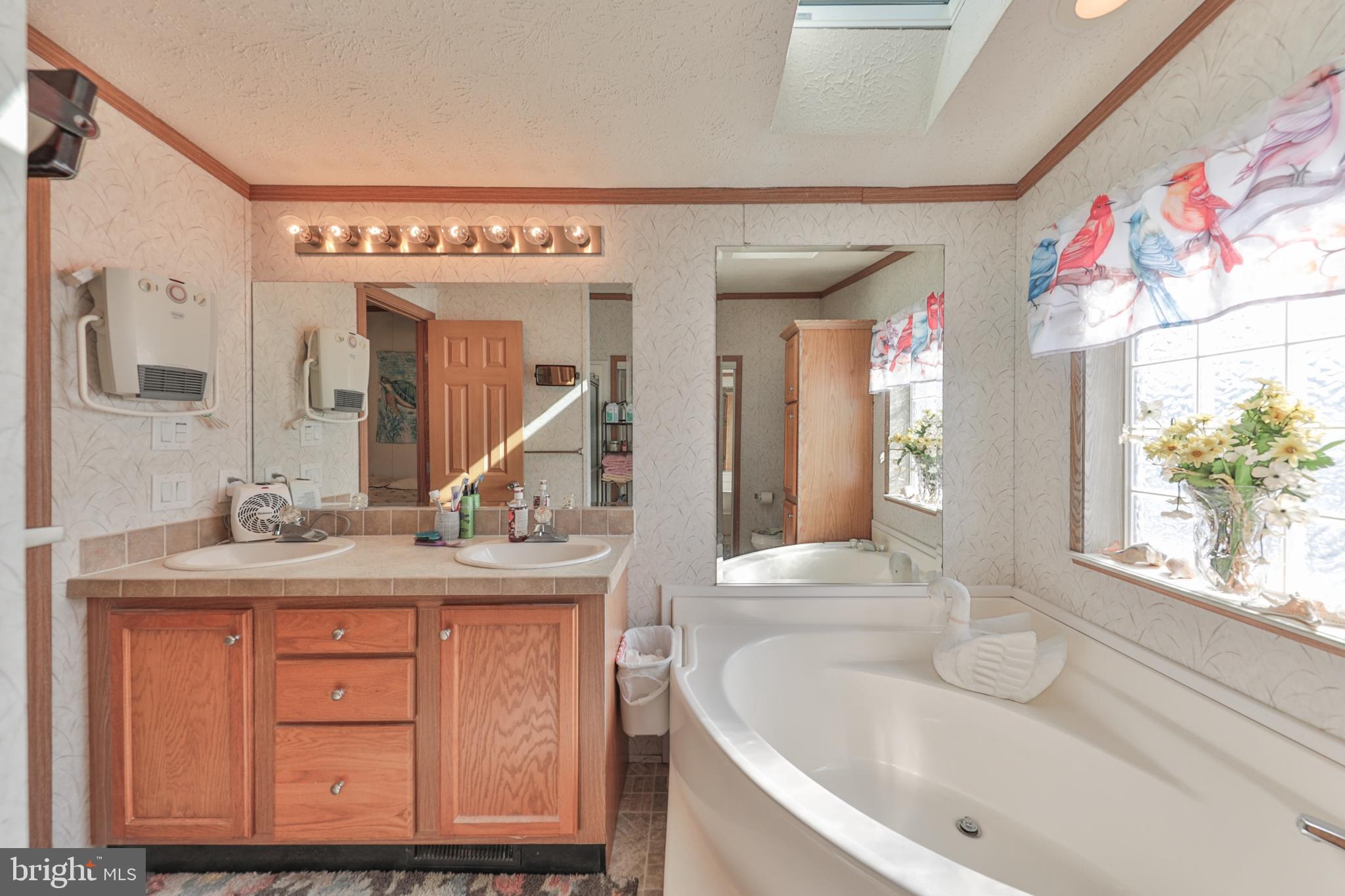 1233 VALLEY FORGE DRIVE