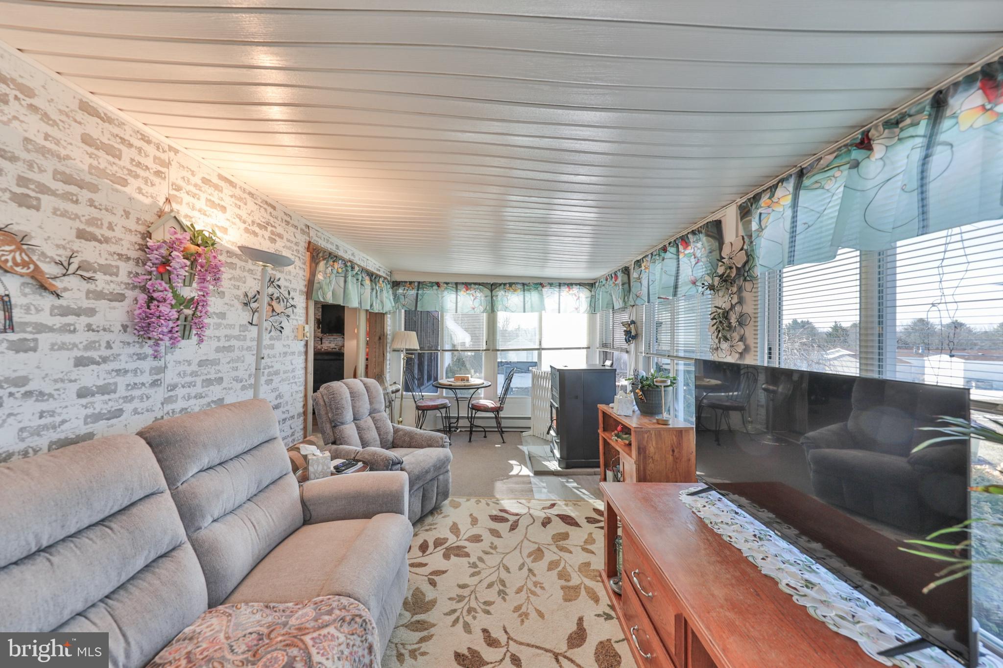 1233 VALLEY FORGE DRIVE