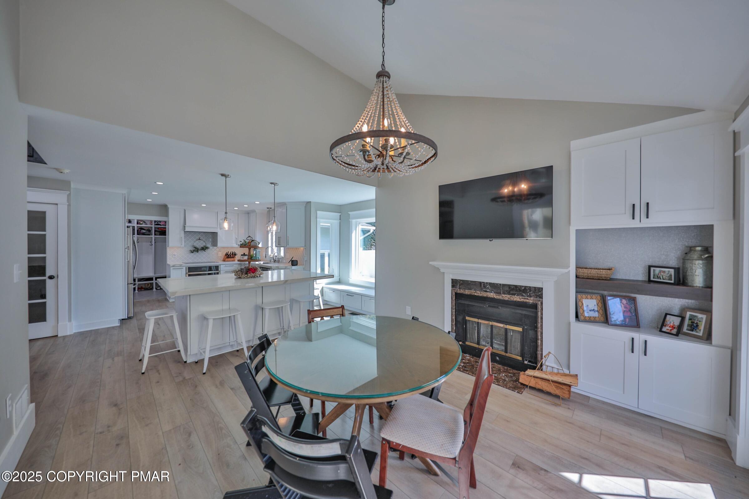 2718 Windy Hill Road