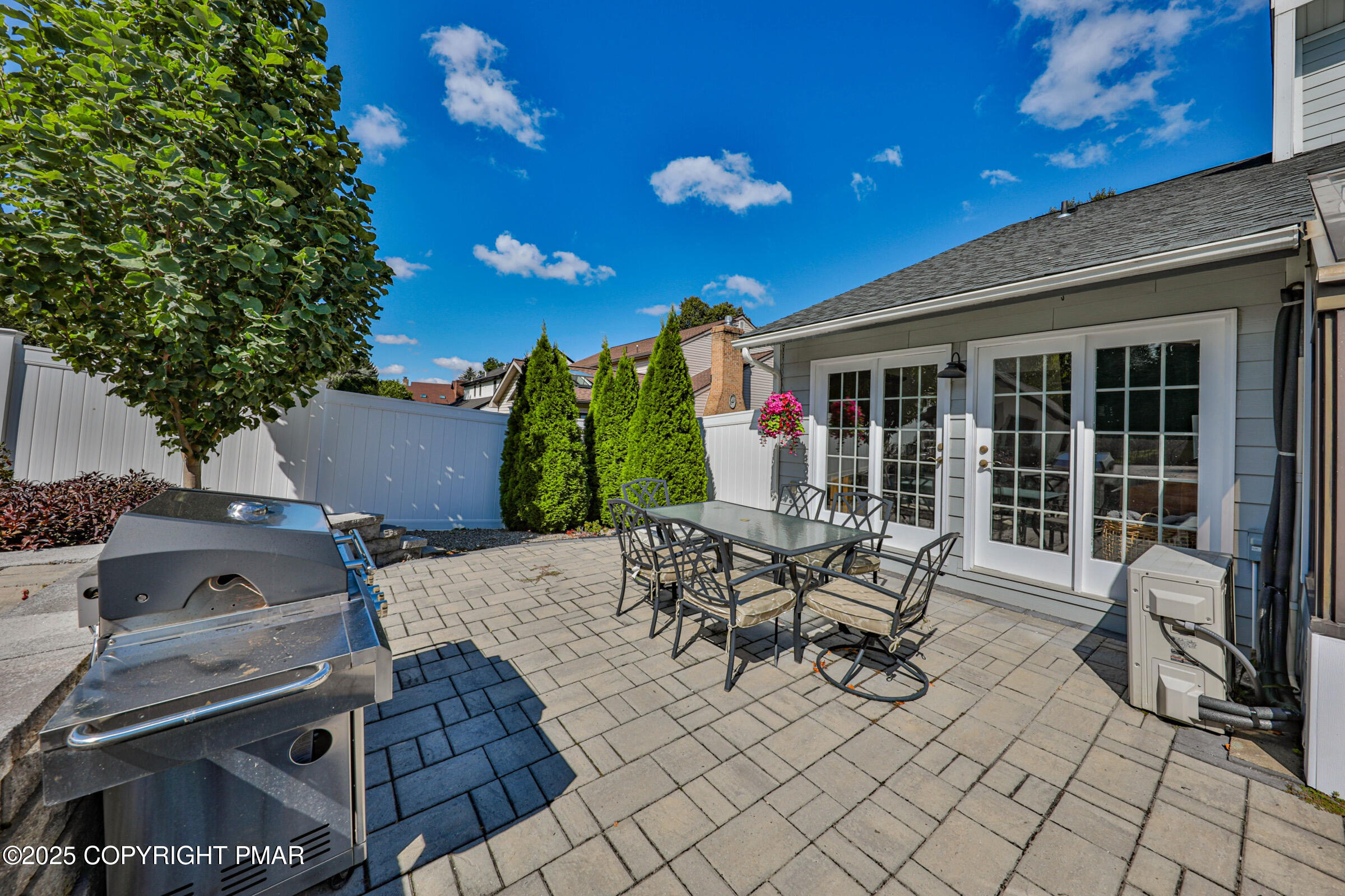 2718 Windy Hill Road