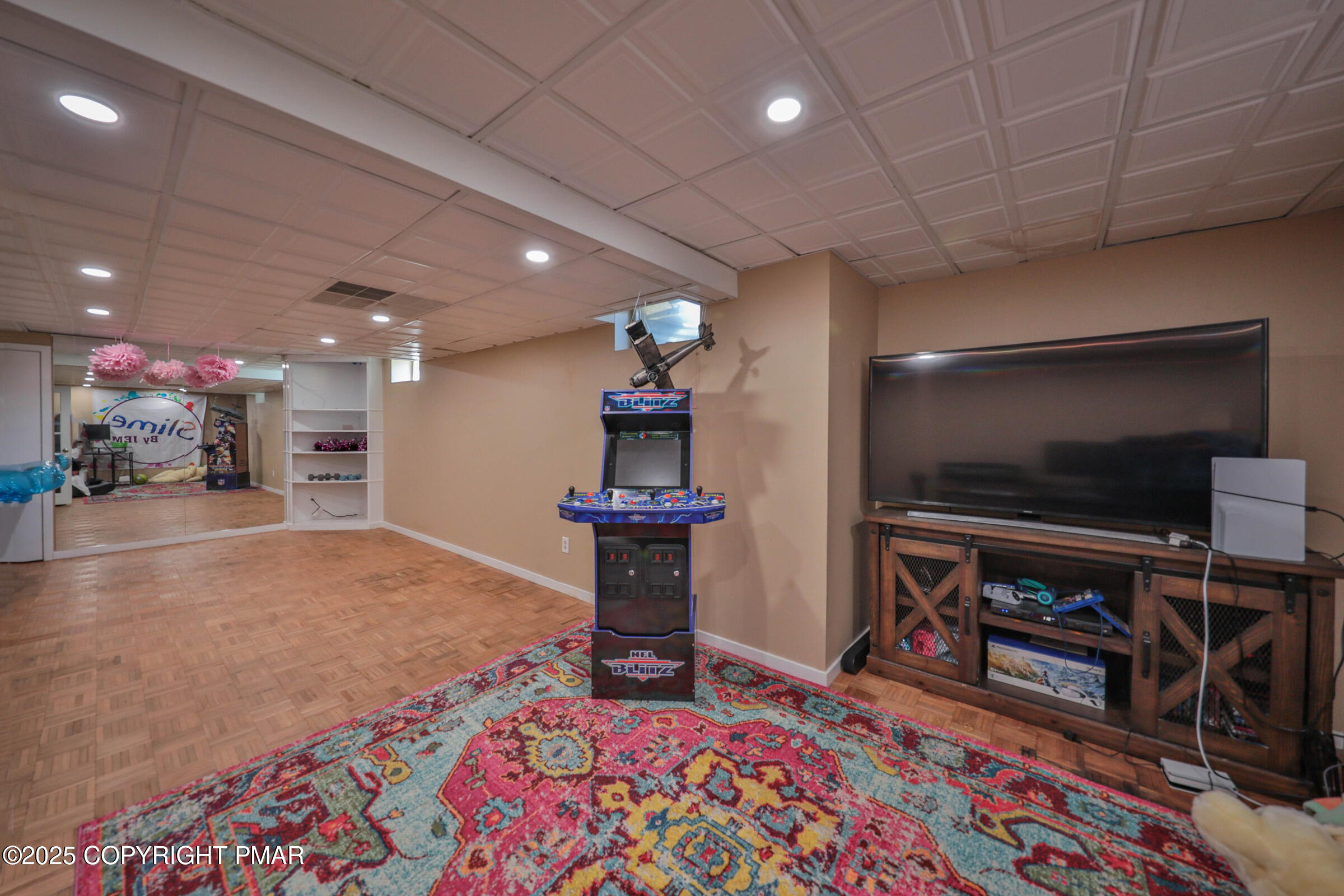 2718 Windy Hill Road