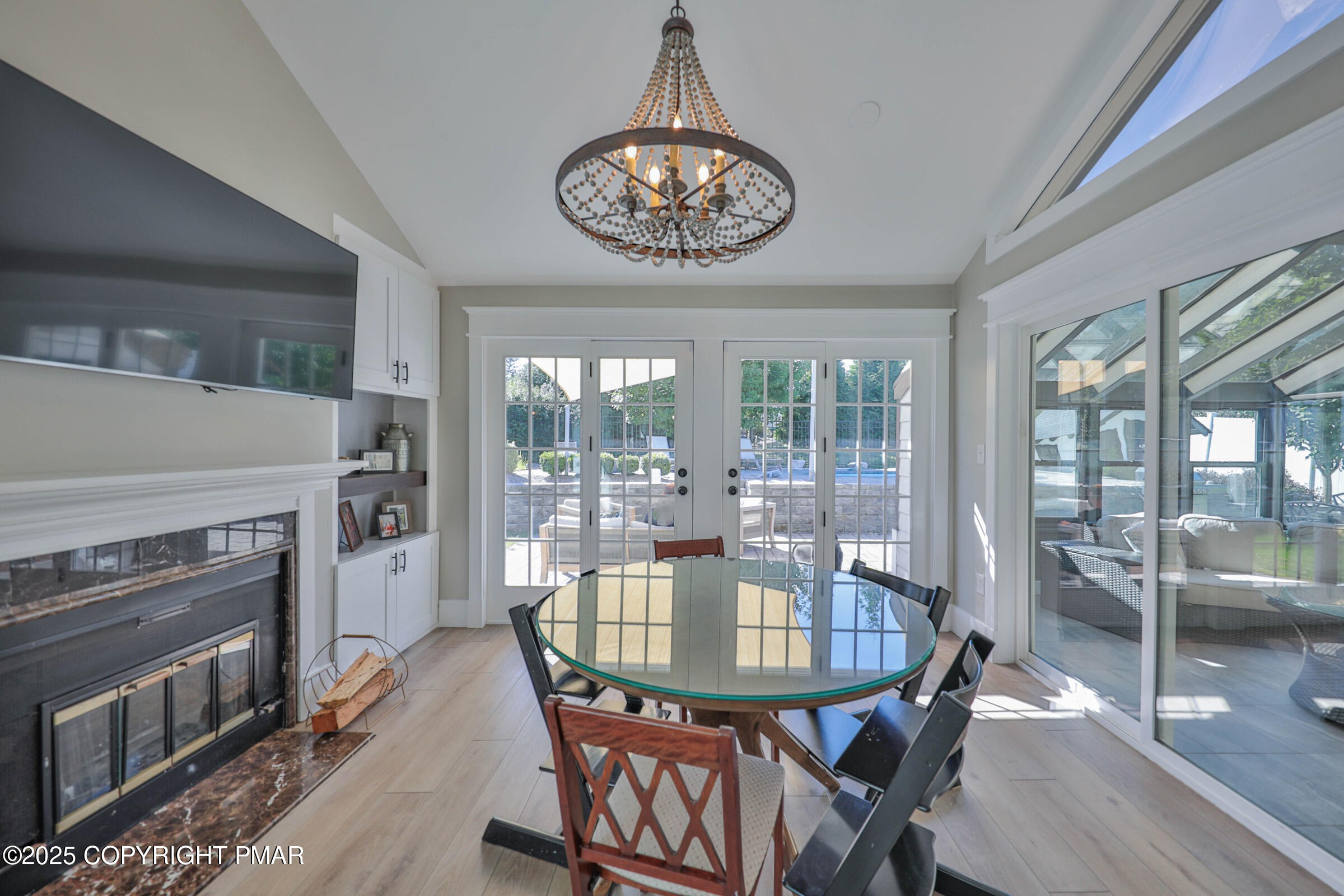 2718 Windy Hill Road