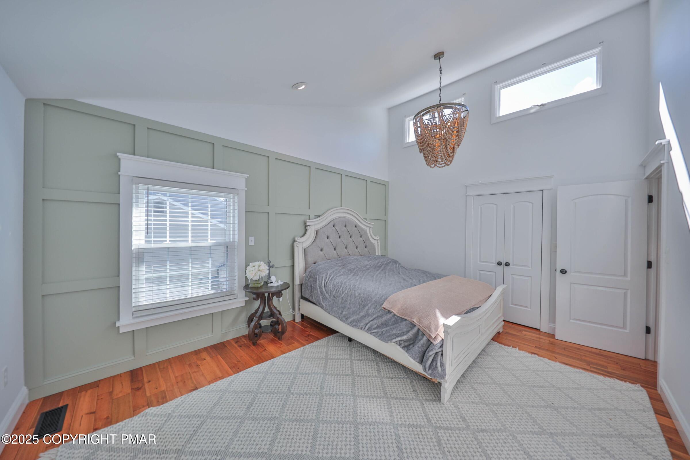 2718 Windy Hill Road