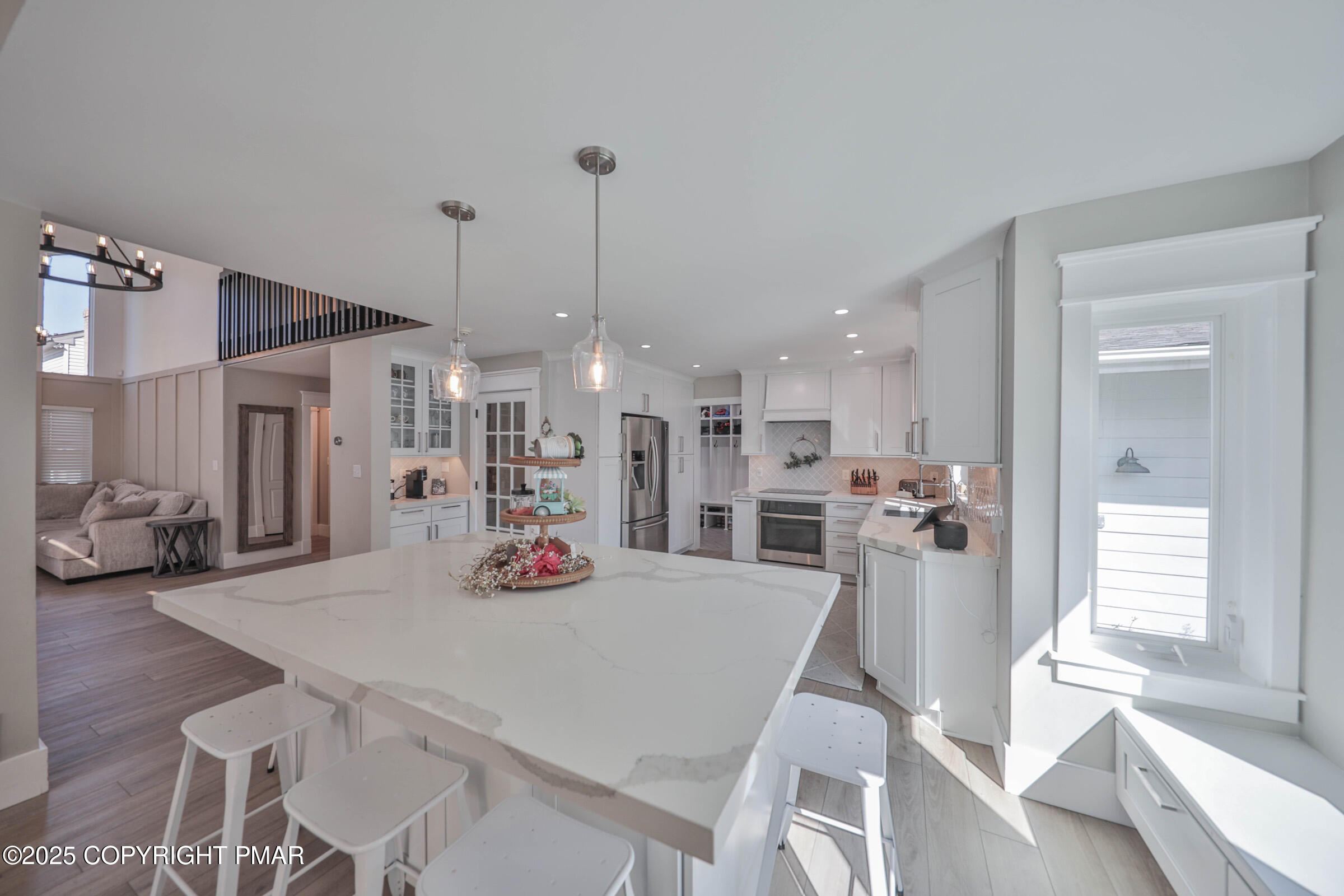 2718 Windy Hill Road