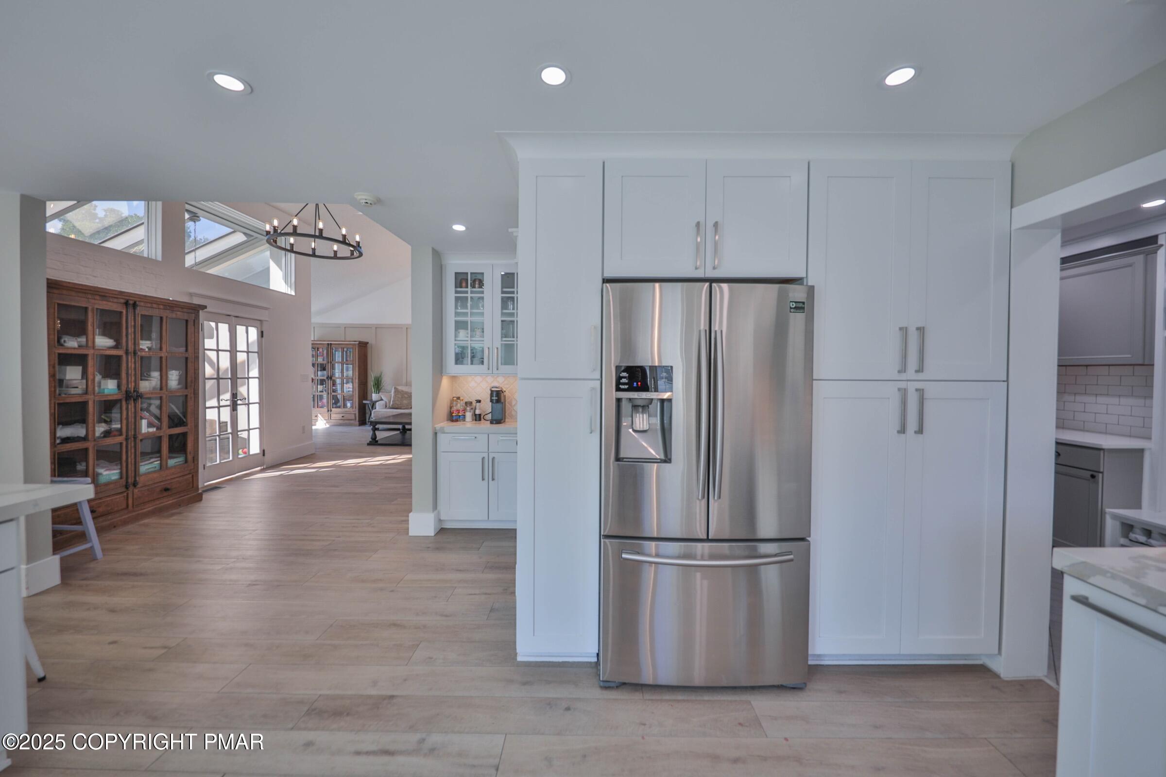 2718 Windy Hill Road