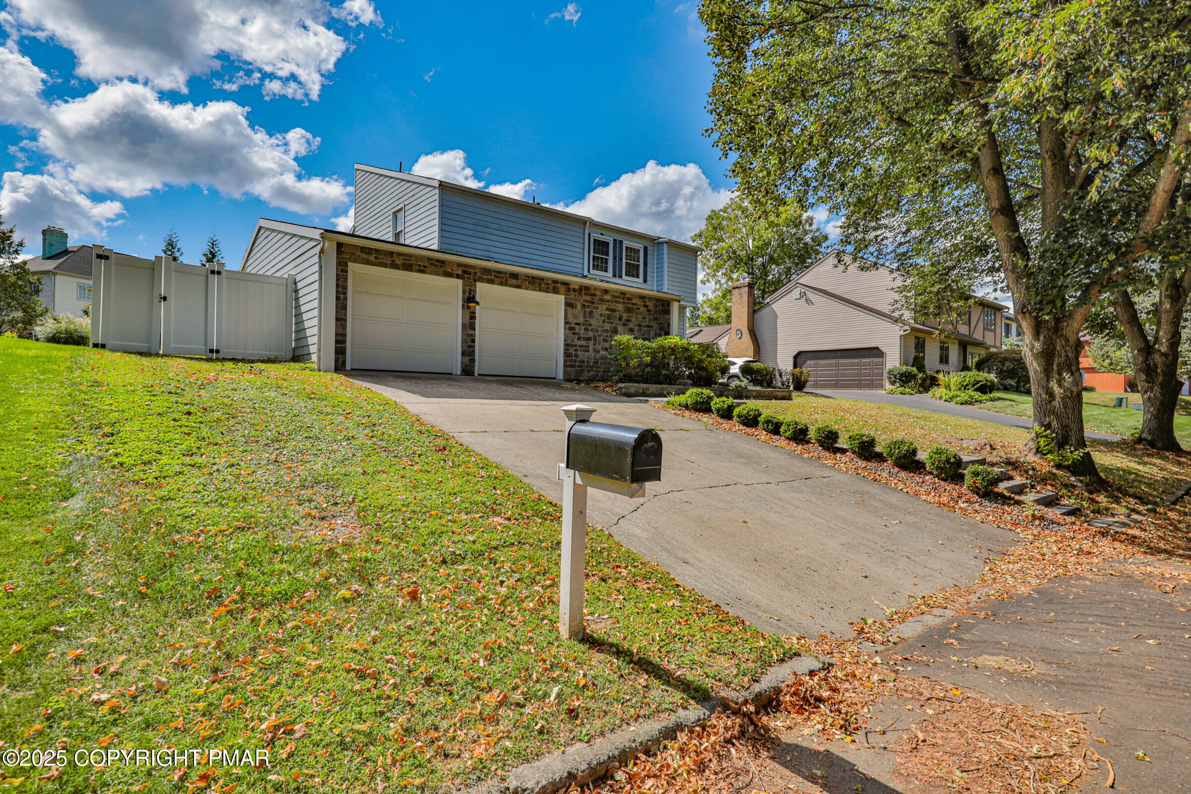 2718 Windy Hill Road