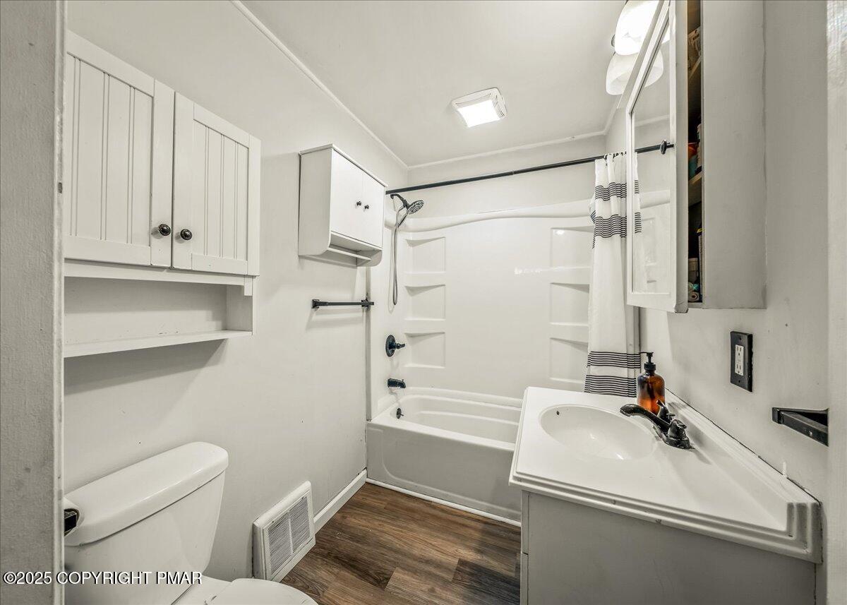 669 Princeton Avenue