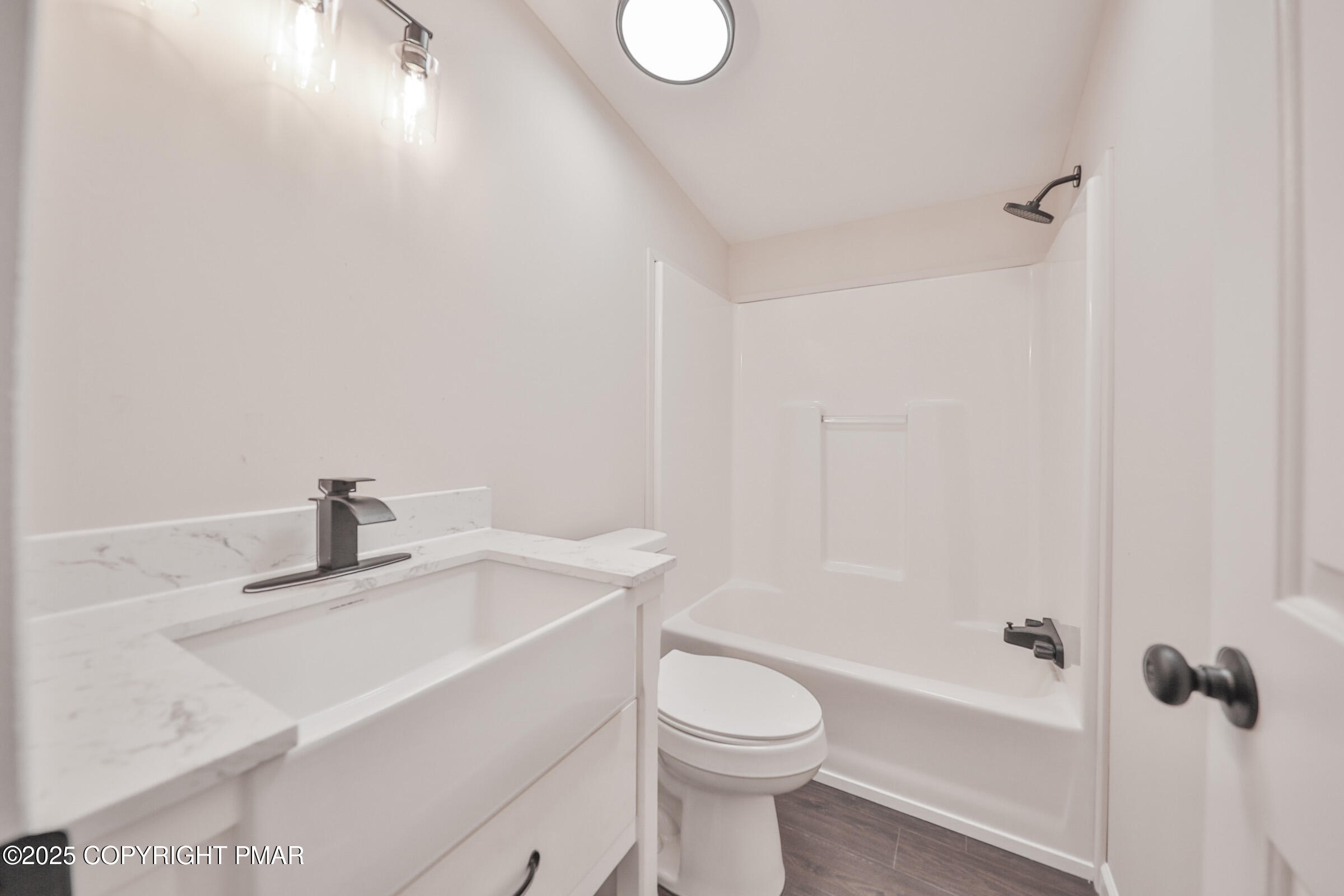 1243 Blue Mountain Circle, Saylorsburg