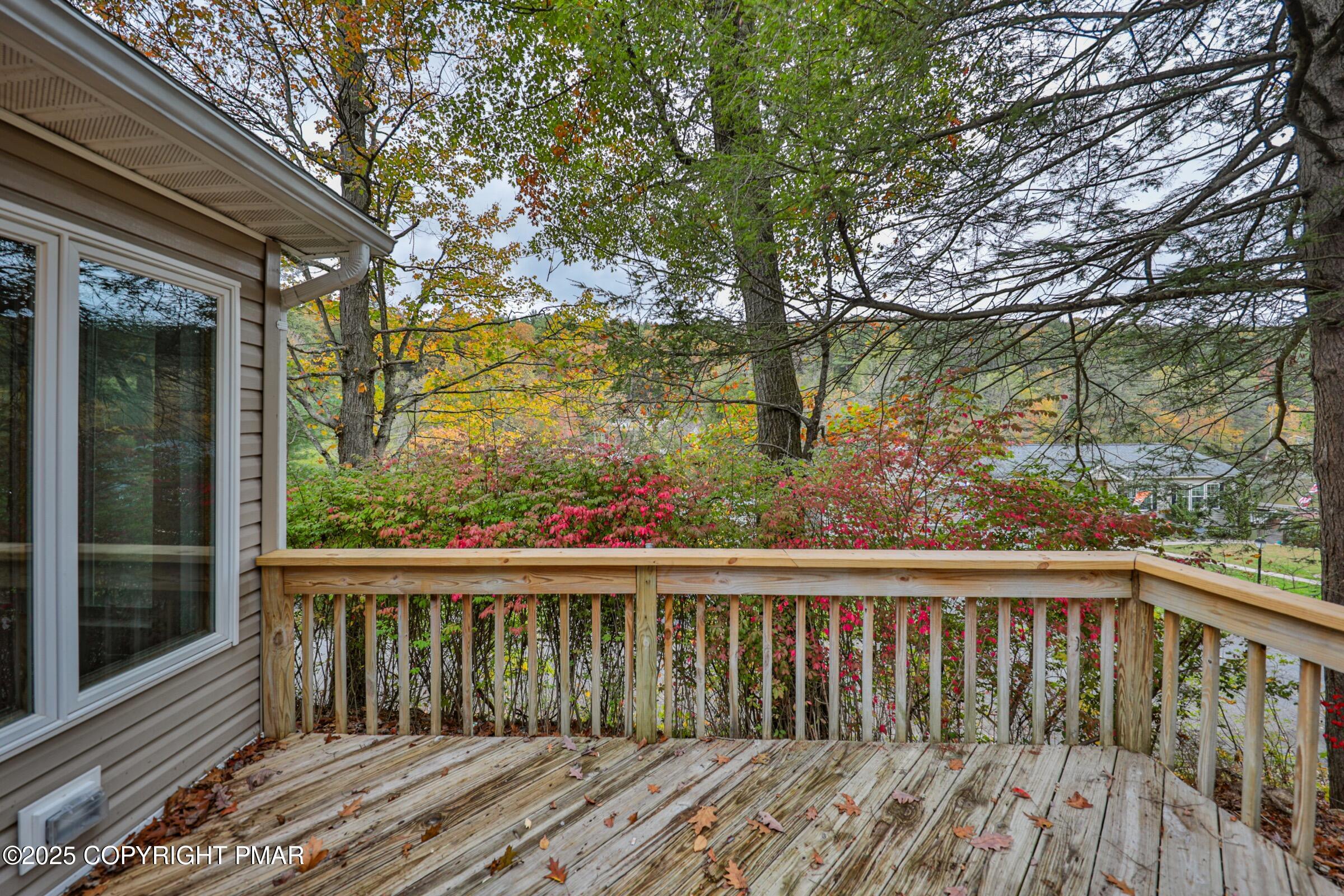 1243 Blue Mountain Circle, Saylorsburg