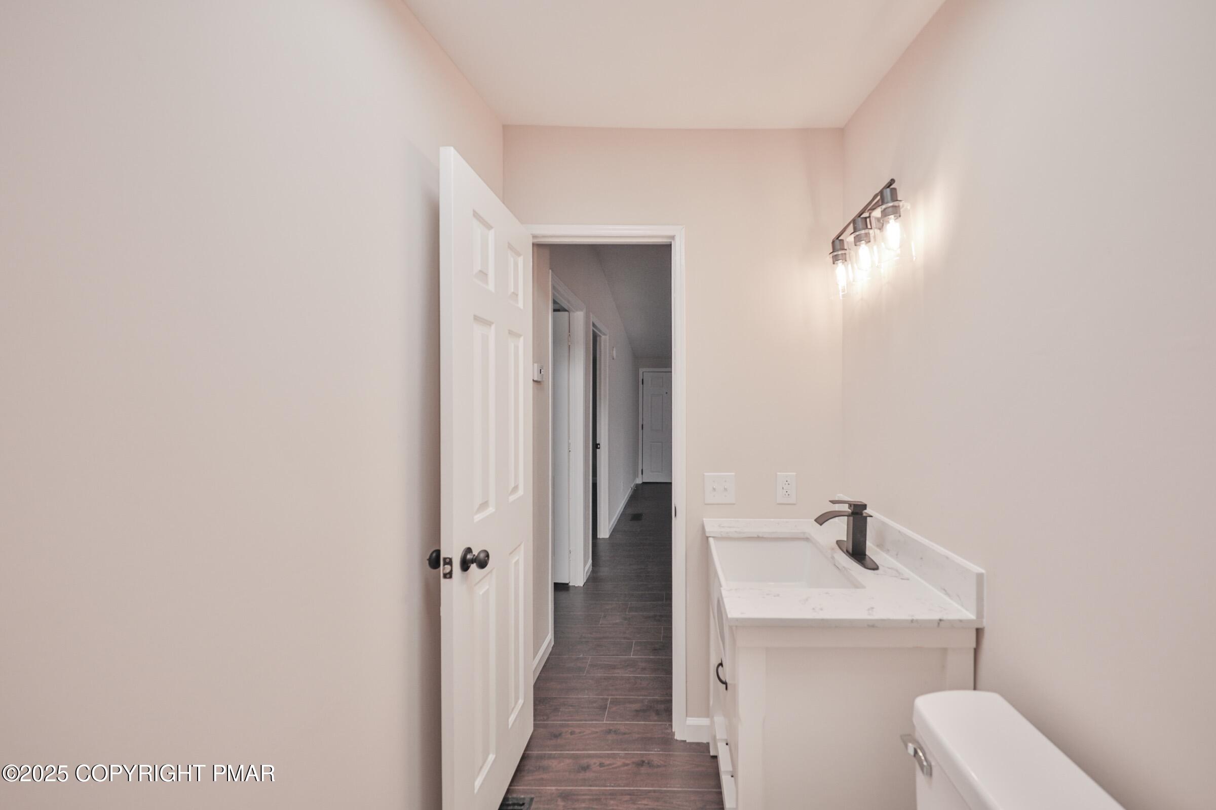 1243 Blue Mountain Circle, Saylorsburg