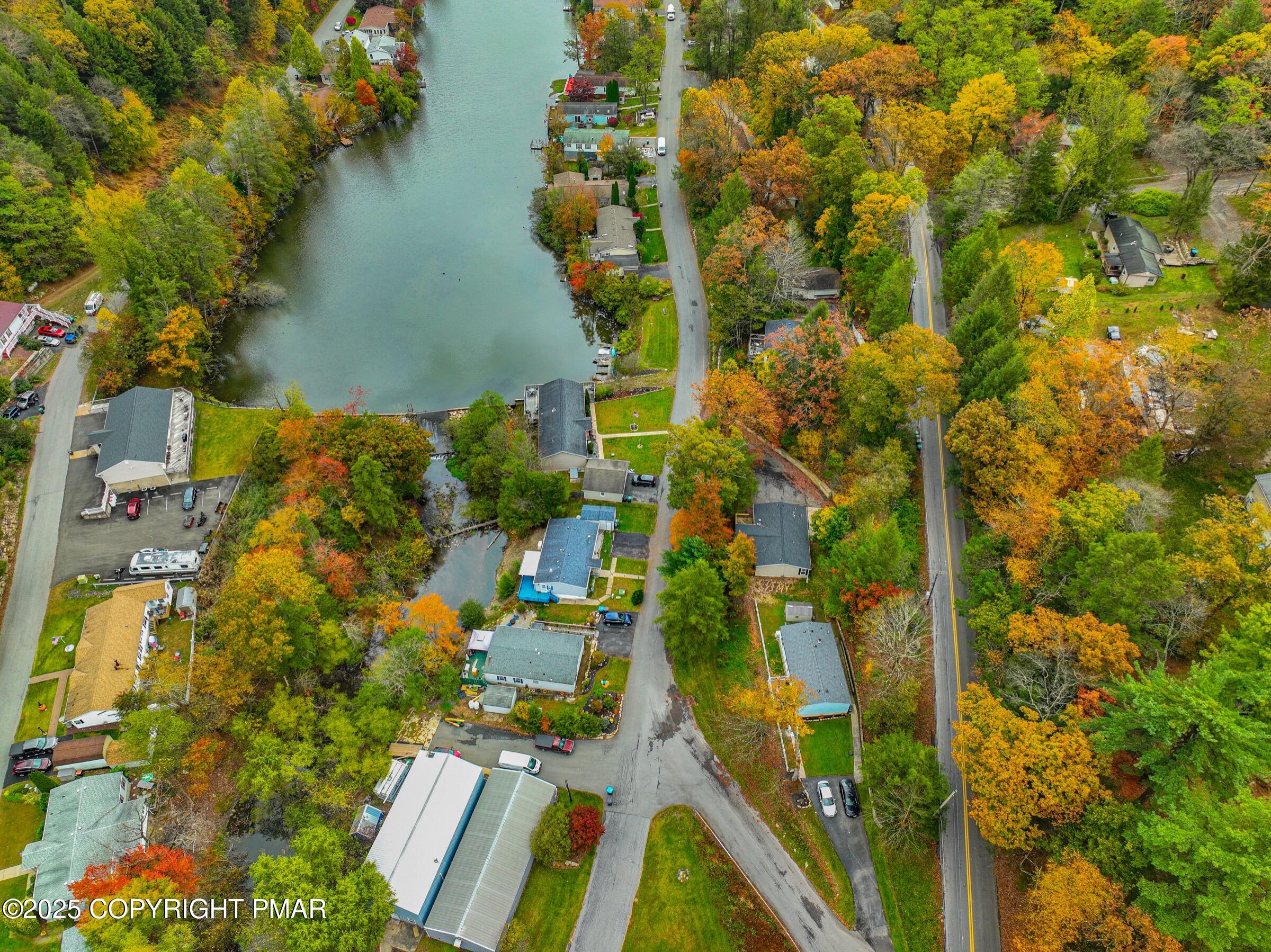 1243 Blue Mountain Circle, Saylorsburg