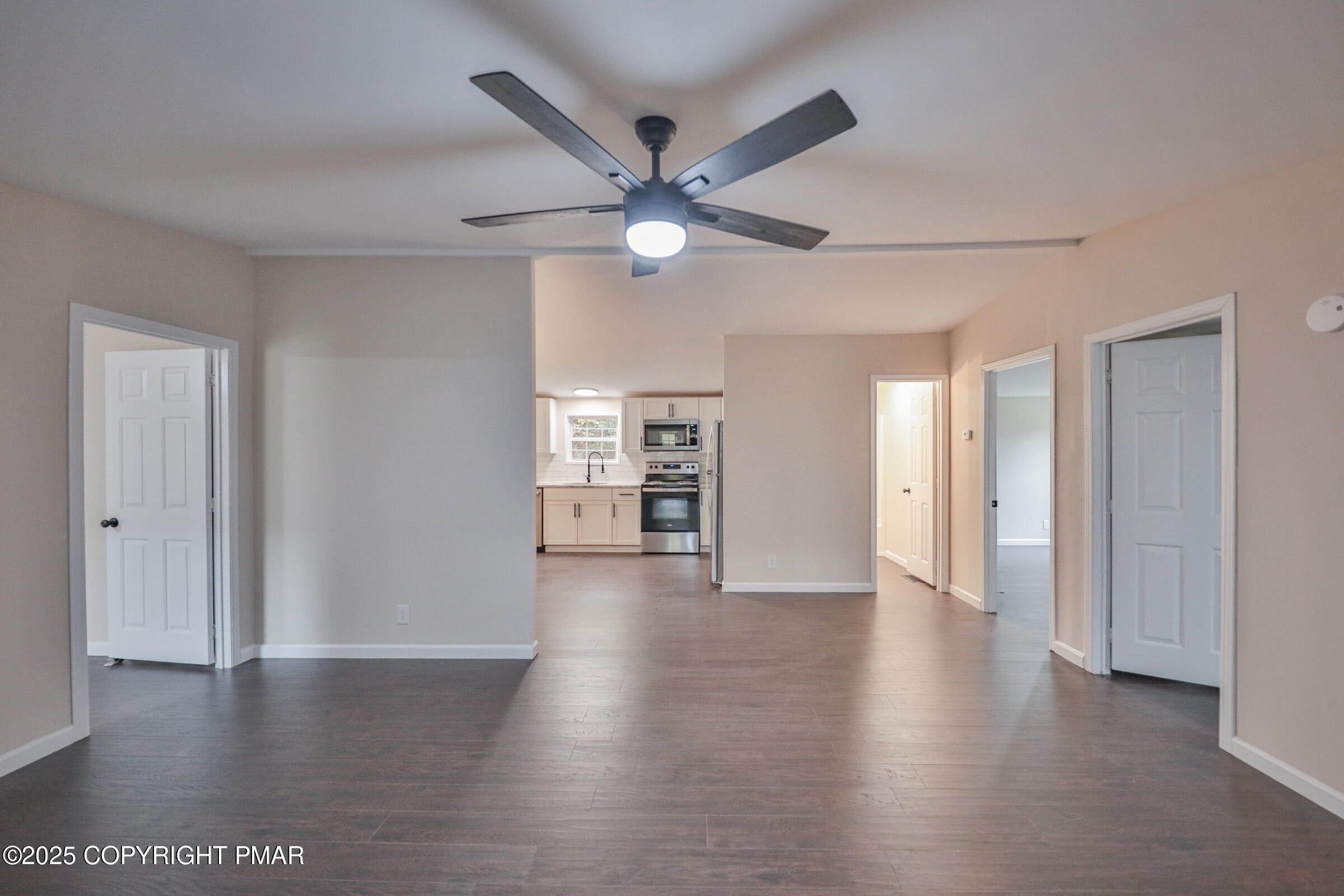 1243 Blue Mountain Circle, Saylorsburg