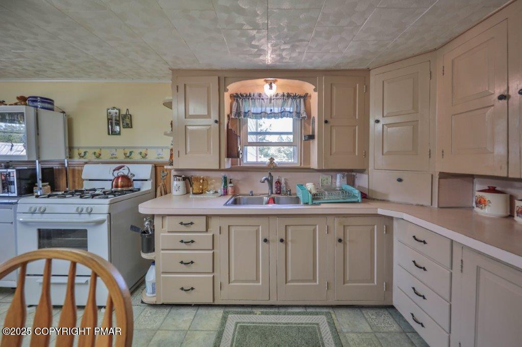 2485 Summer Mountain Road, Palmerton