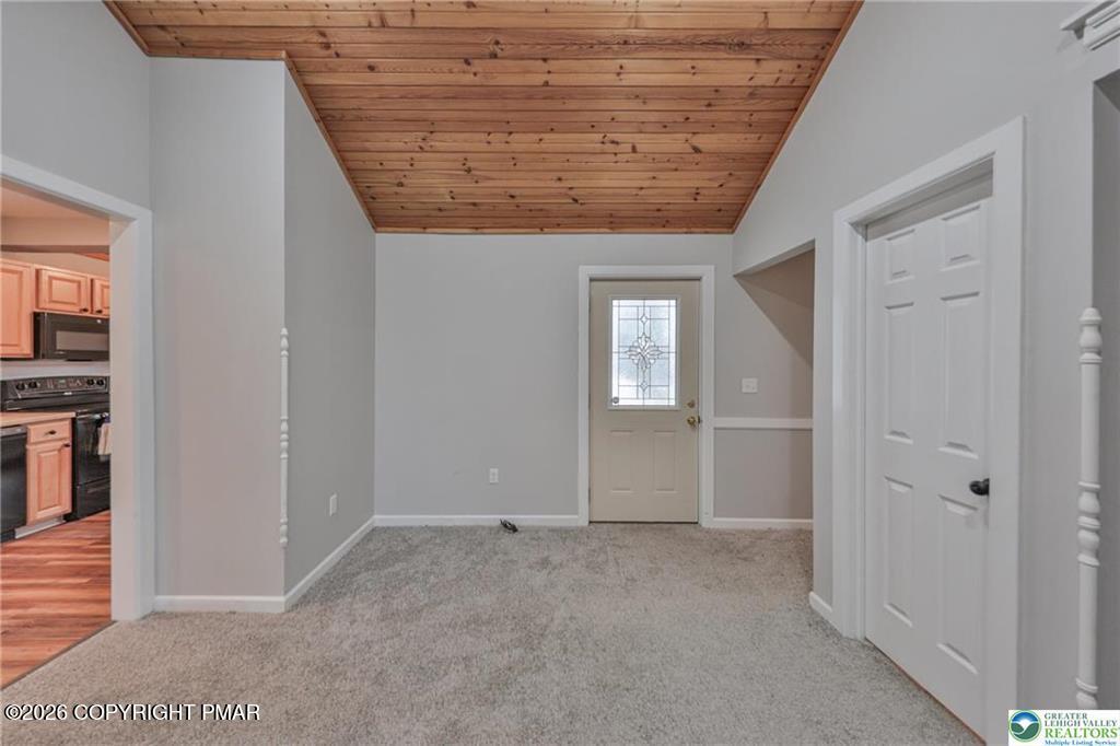 370 W White Bear Drive