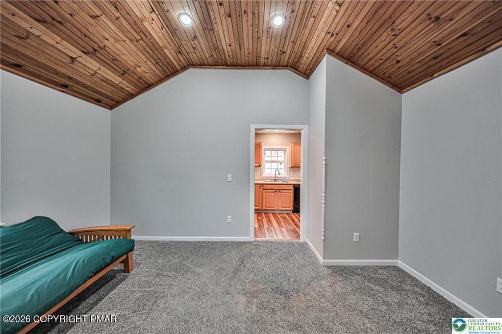 370 W White Bear Drive