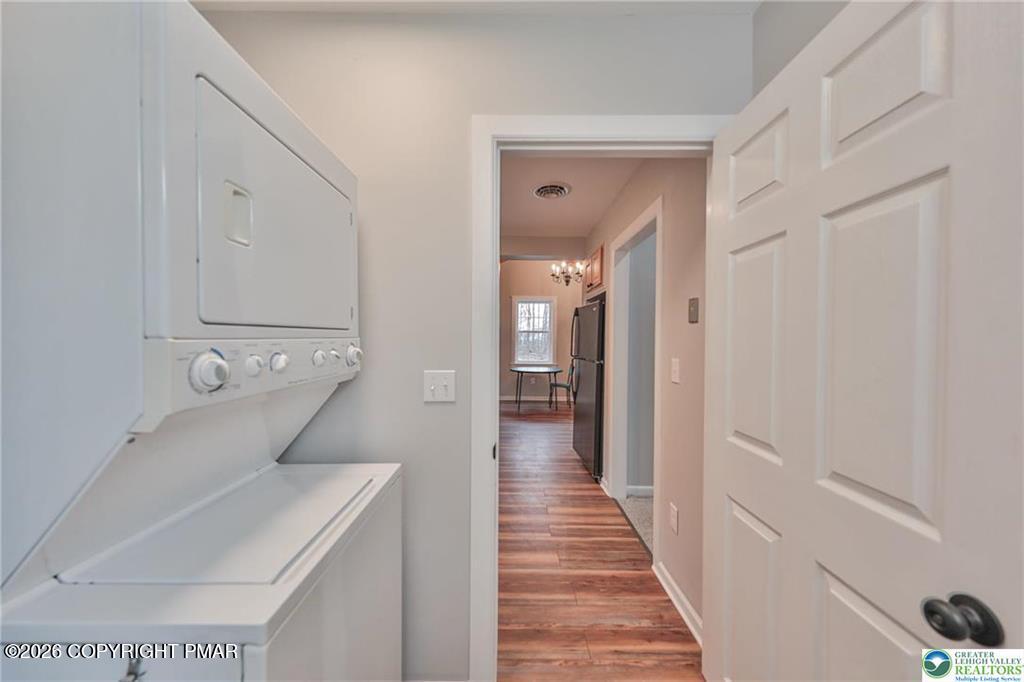 370 W White Bear Drive