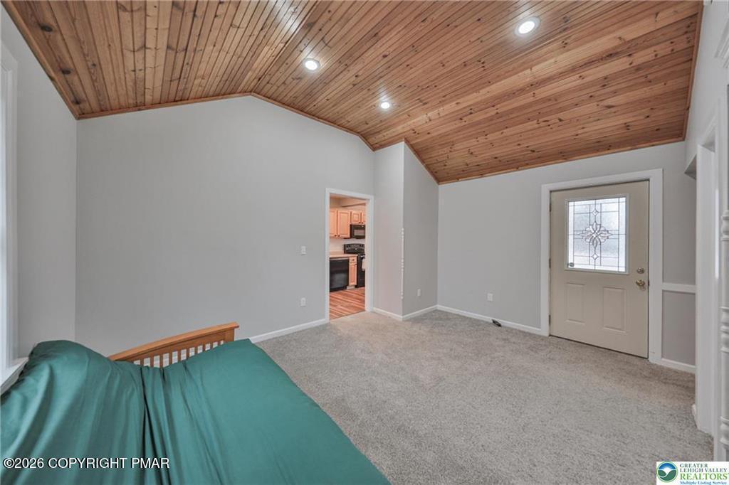 370 W White Bear Drive