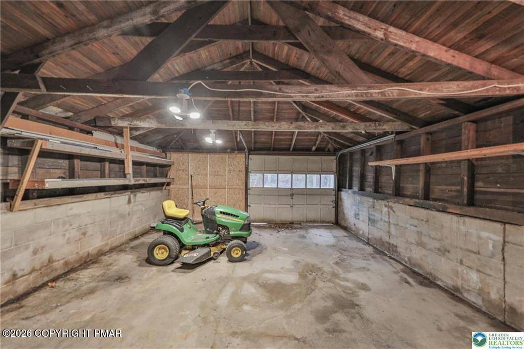 370 W White Bear Drive