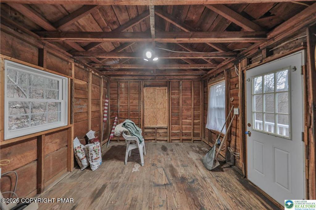 370 W White Bear Drive