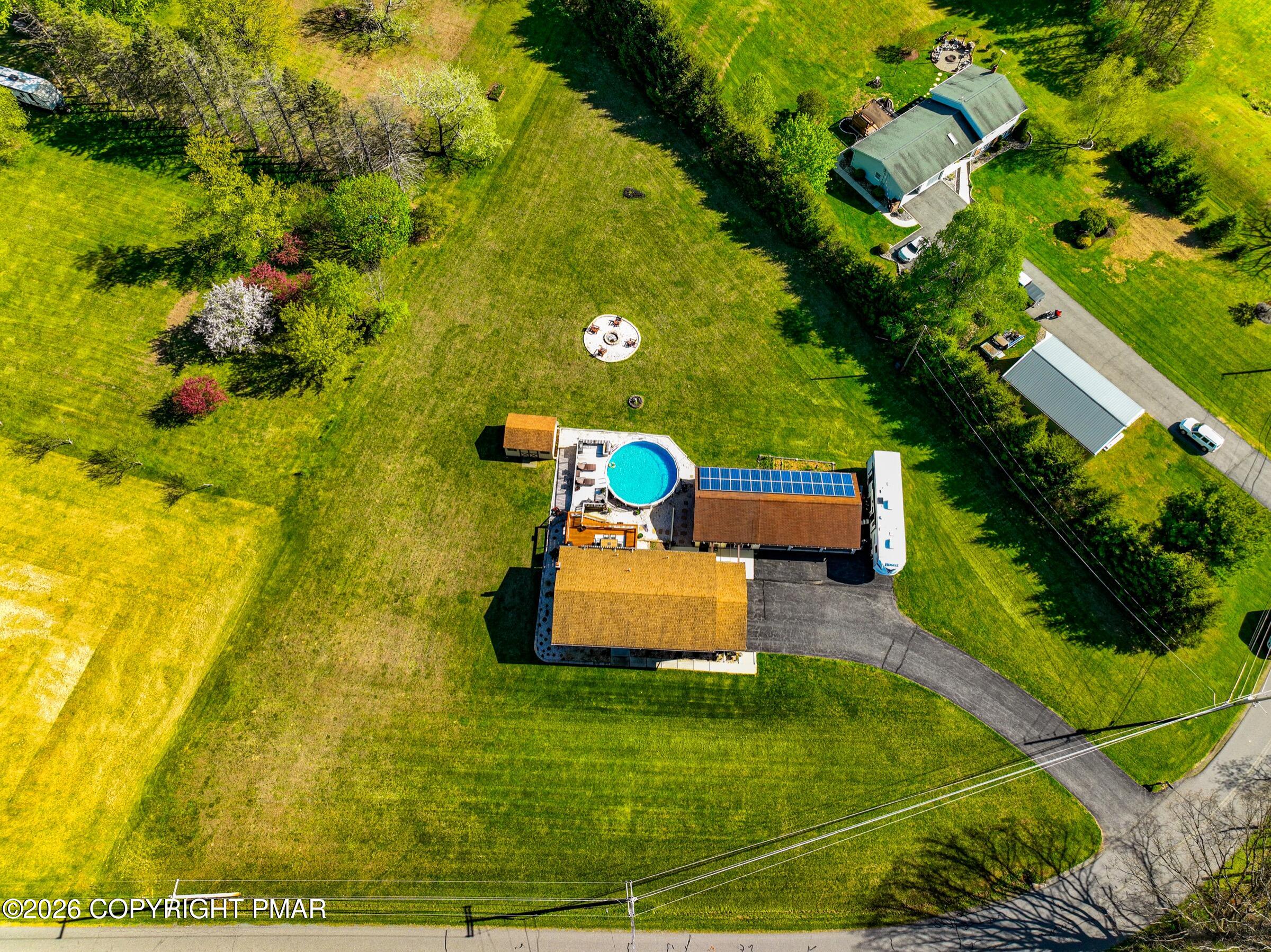 1040 Stagecoach Road W