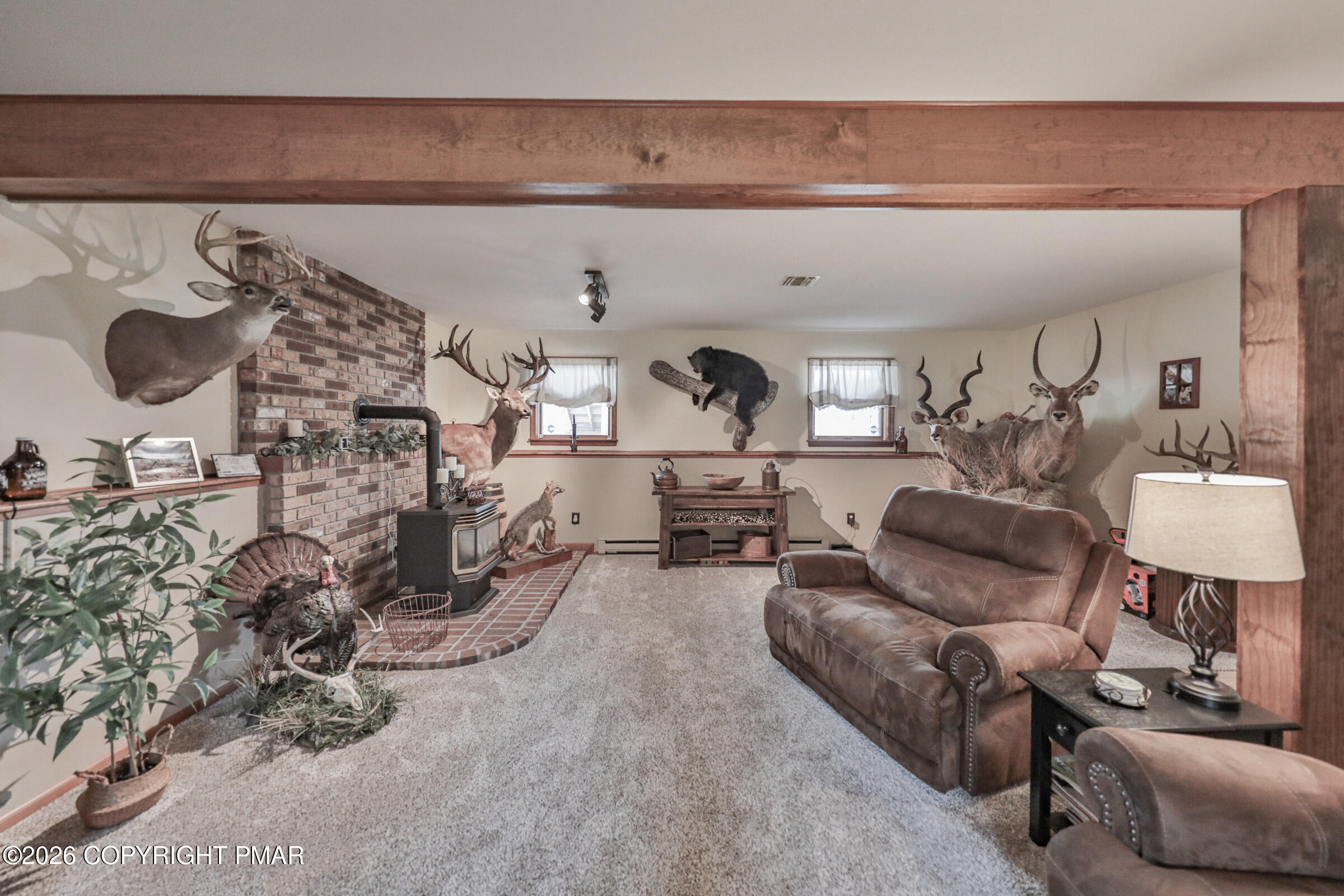 1040 Stagecoach Road W
