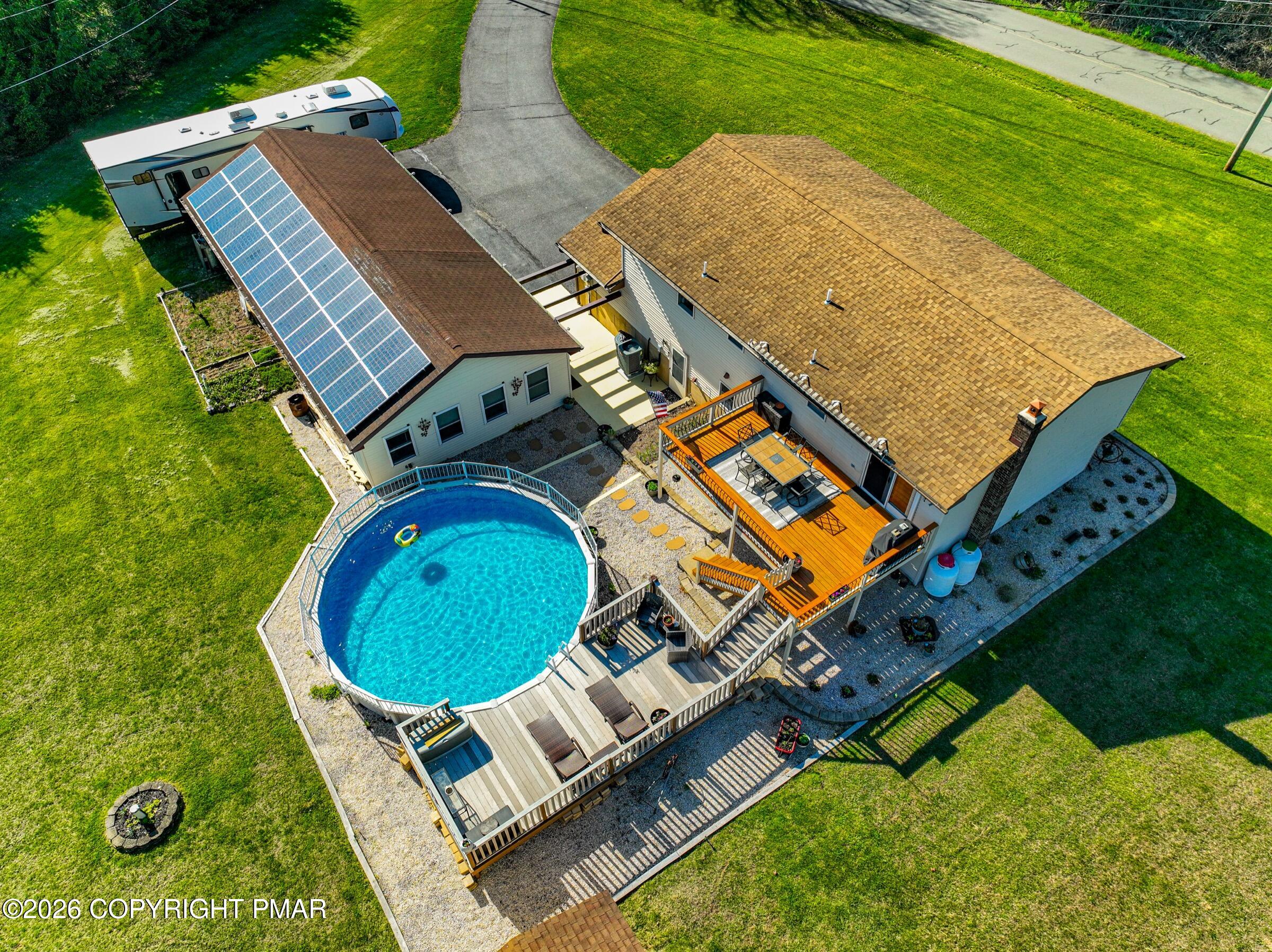 1040 Stagecoach Road W