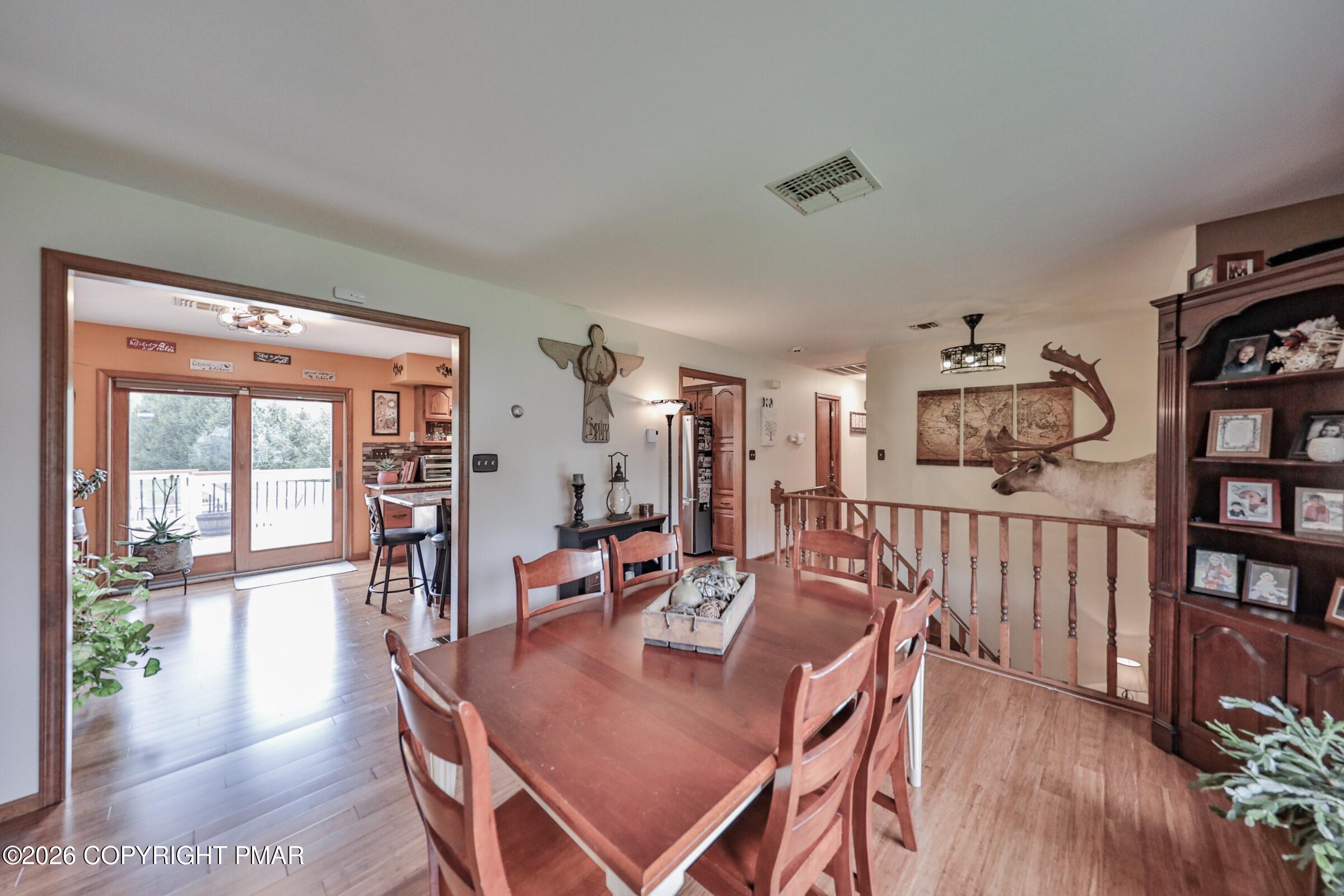 1040 Stagecoach Road W