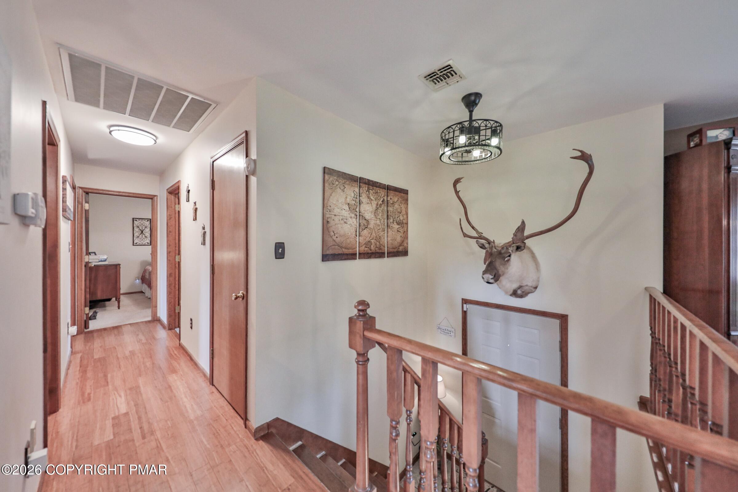 1040 Stagecoach Road W