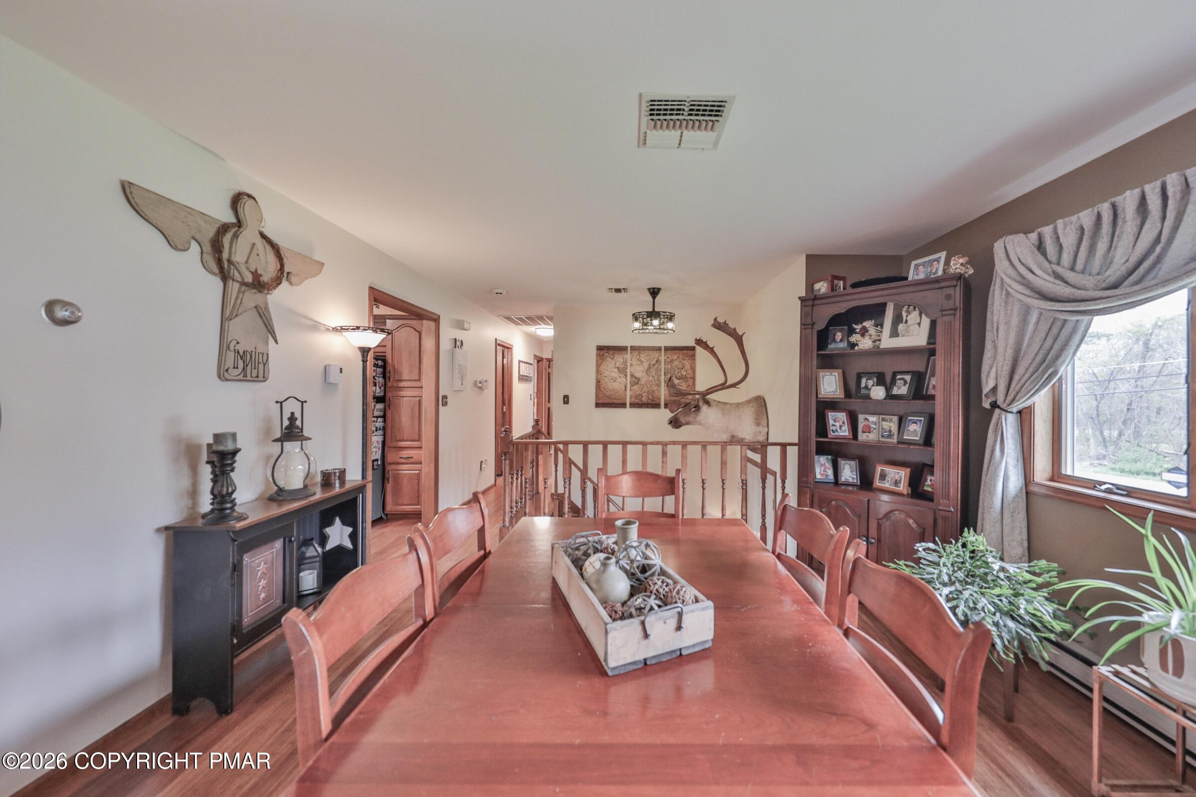 1040 Stagecoach Road W