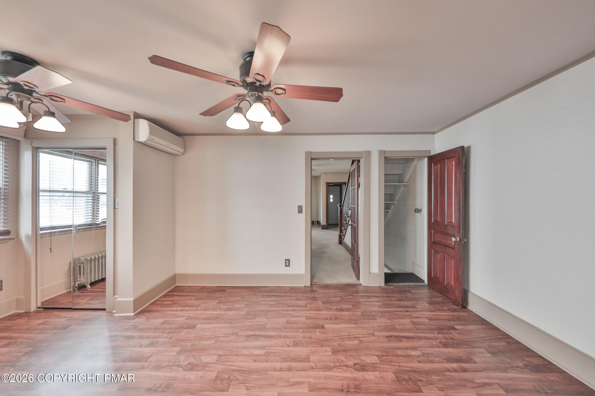232 Columbia Avenue