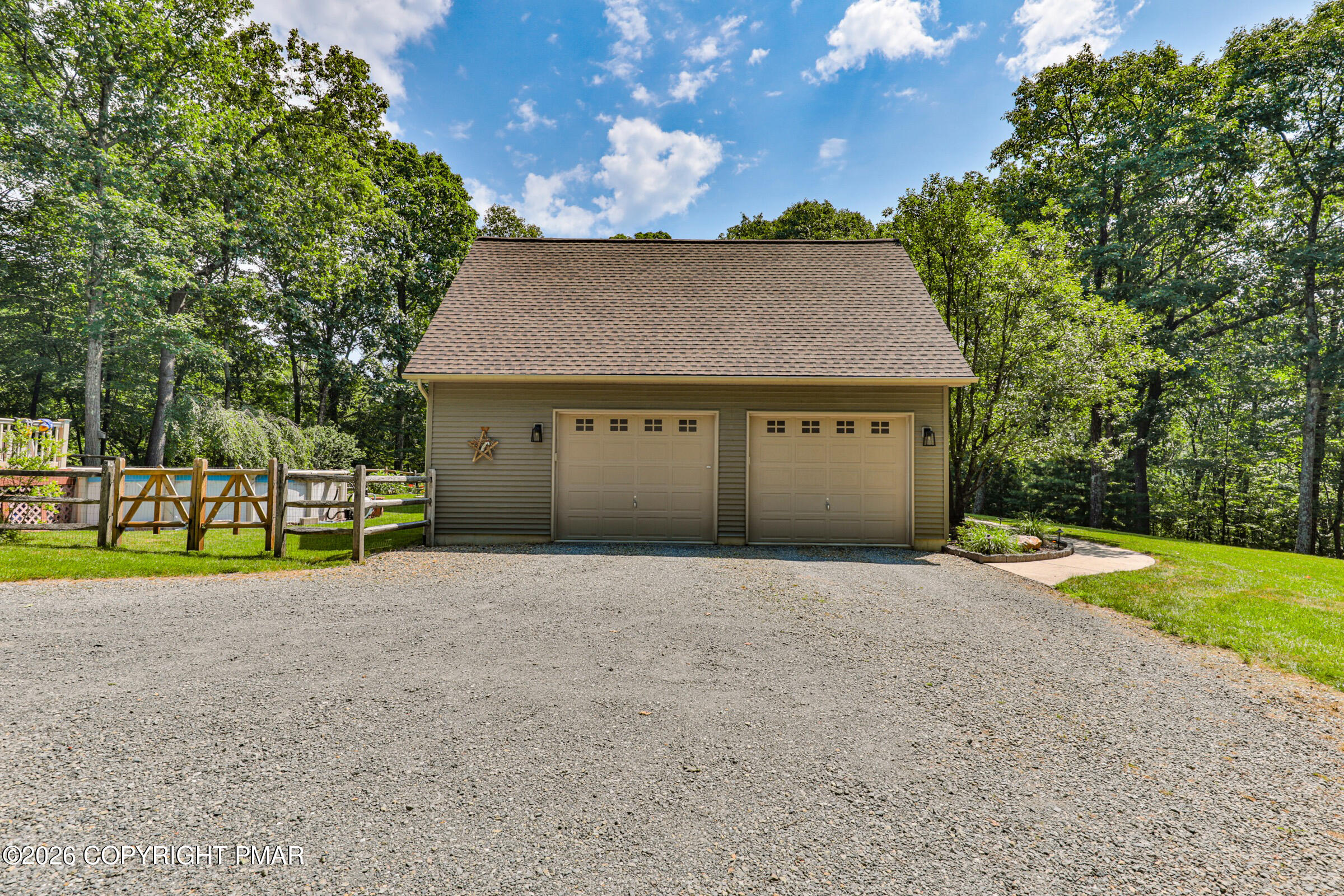 169 Dogwood Lane