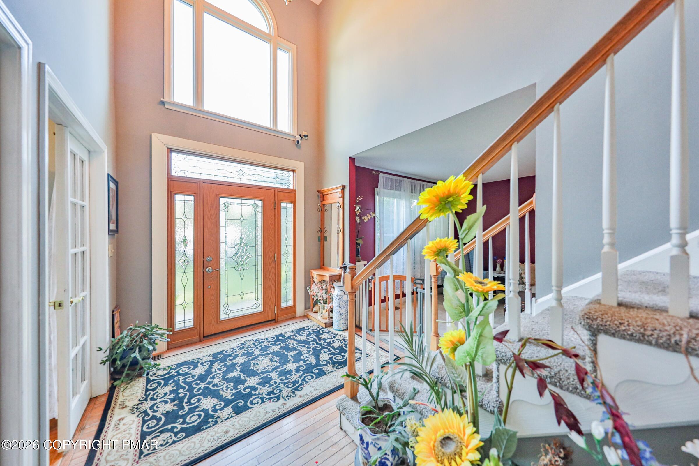 4132 Crest View Drive