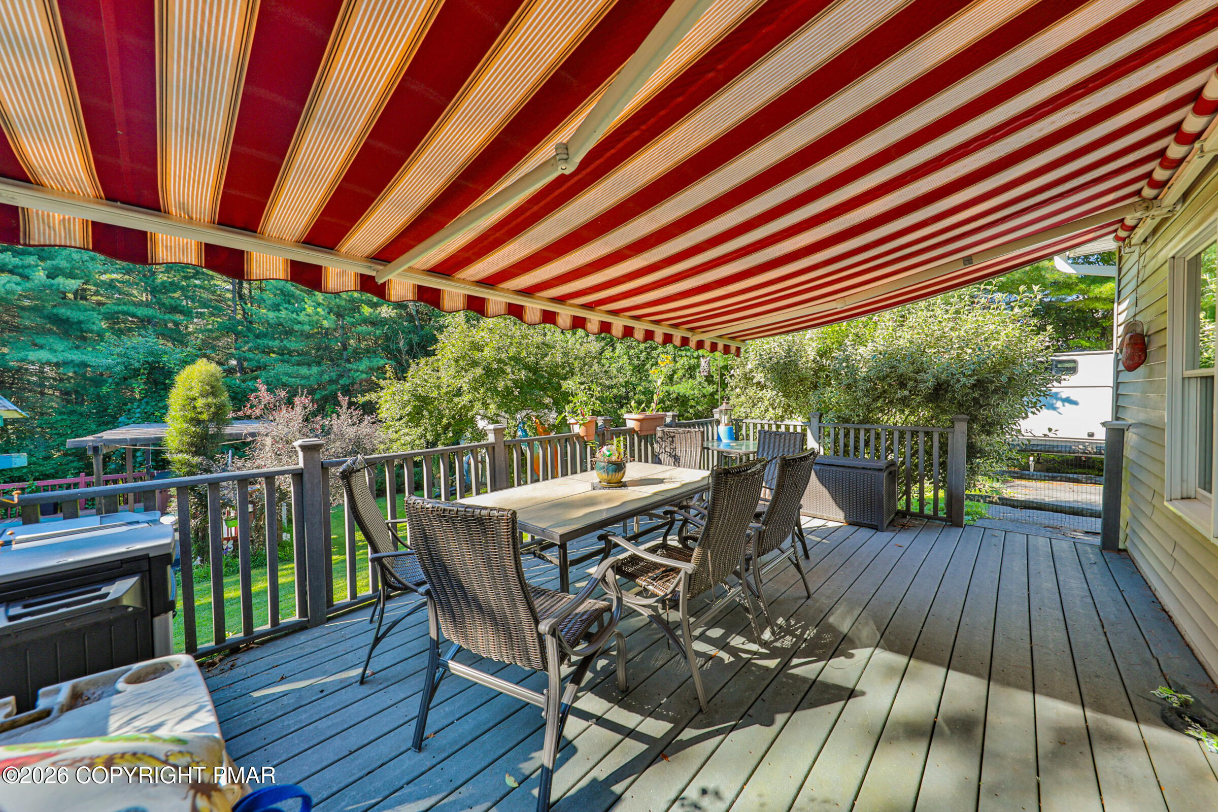 4132 Crest View Drive