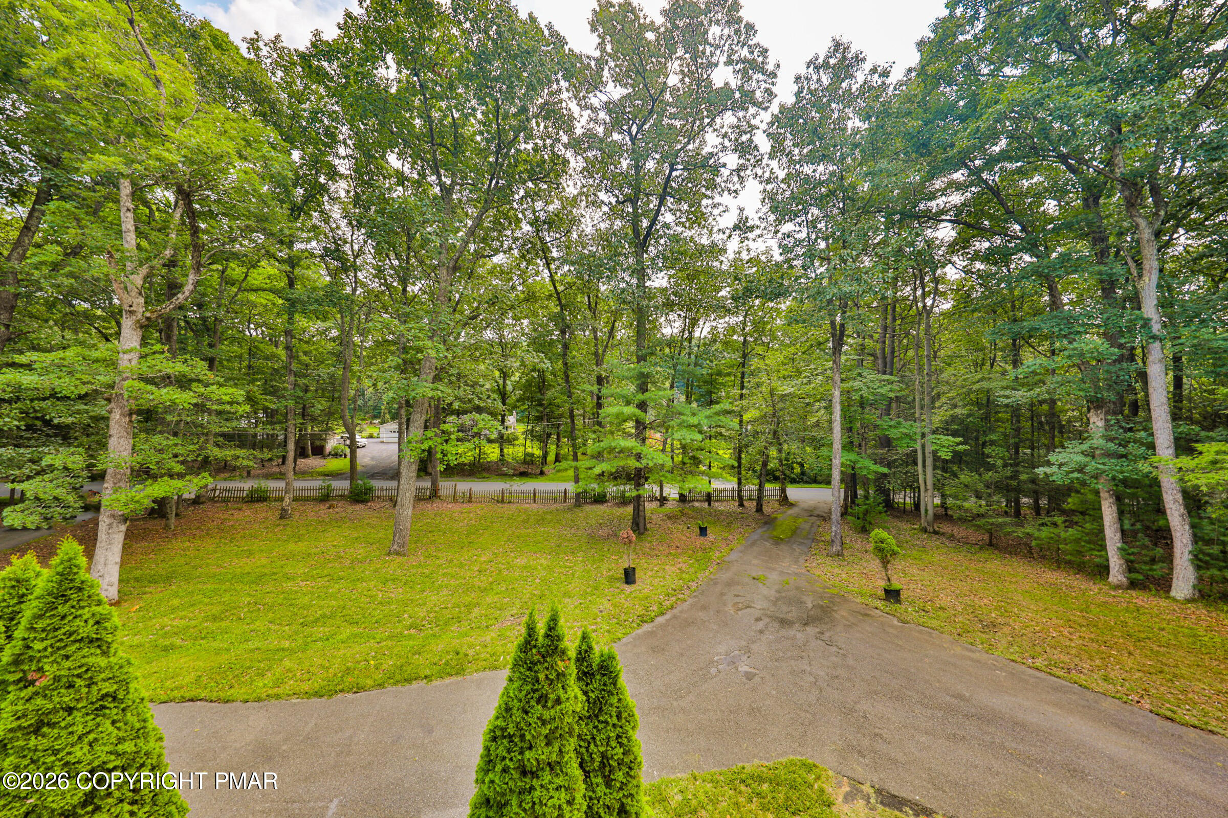 2153 Meadowlake Road