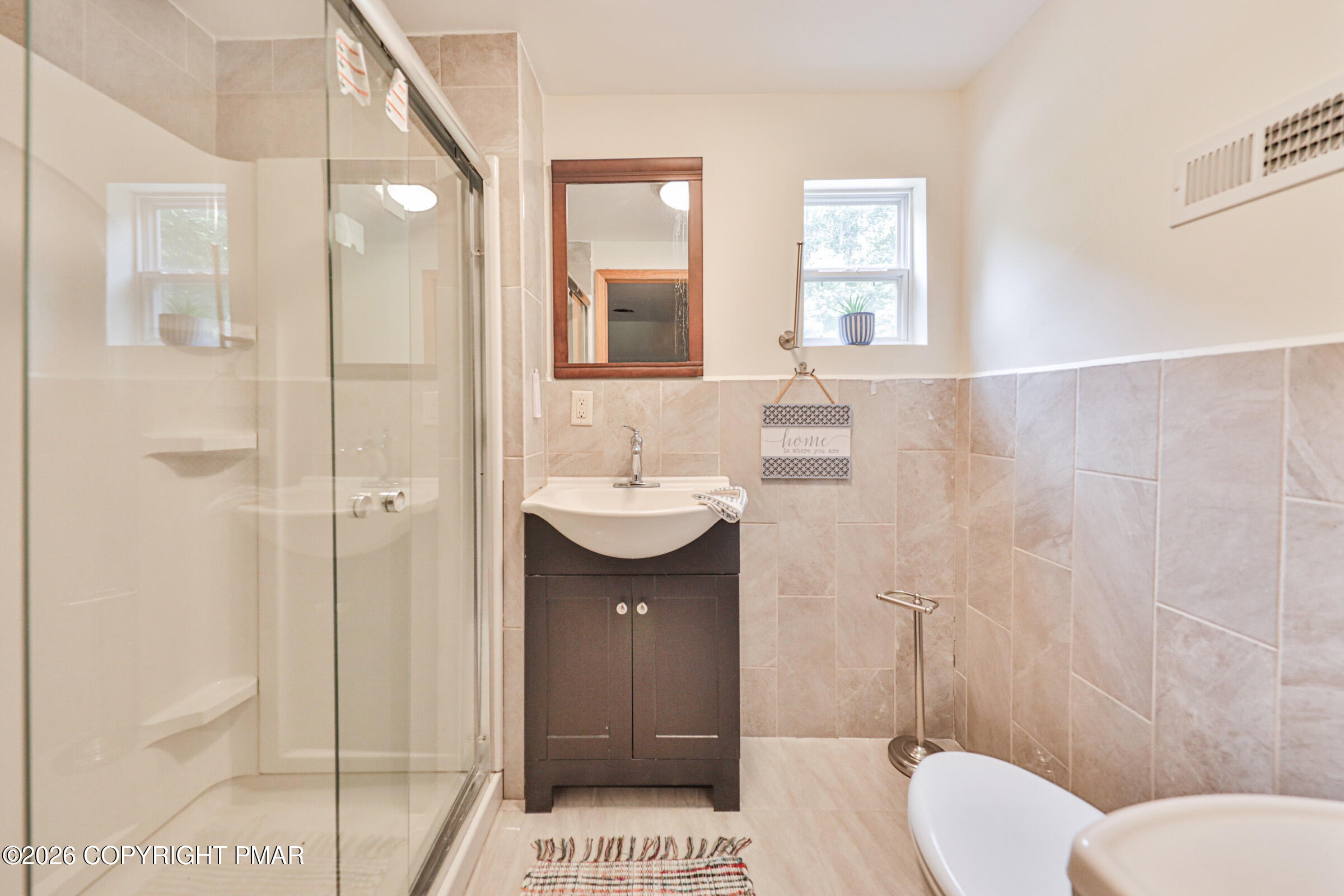 2153 Meadowlake Road