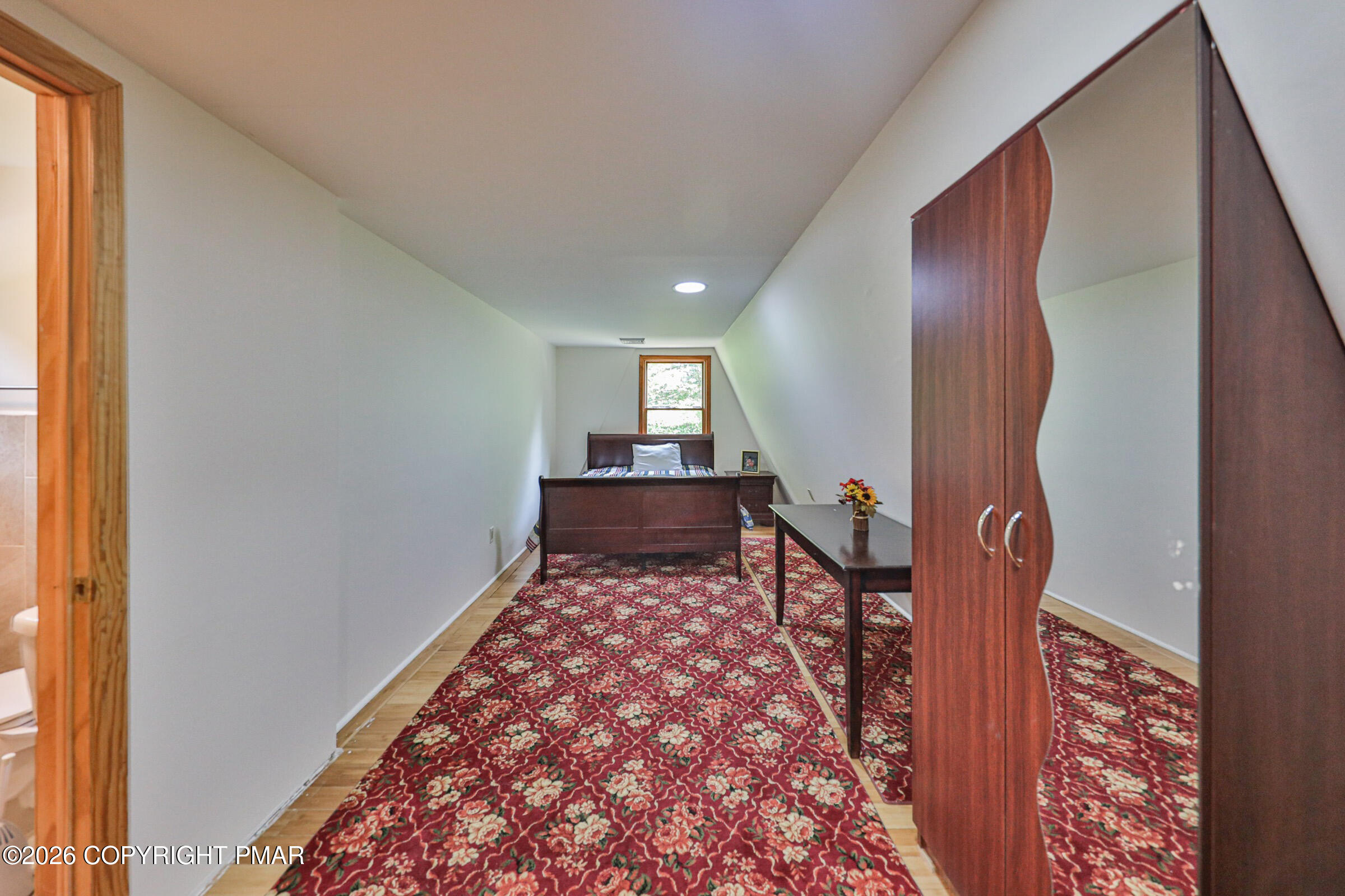 2153 Meadowlake Road