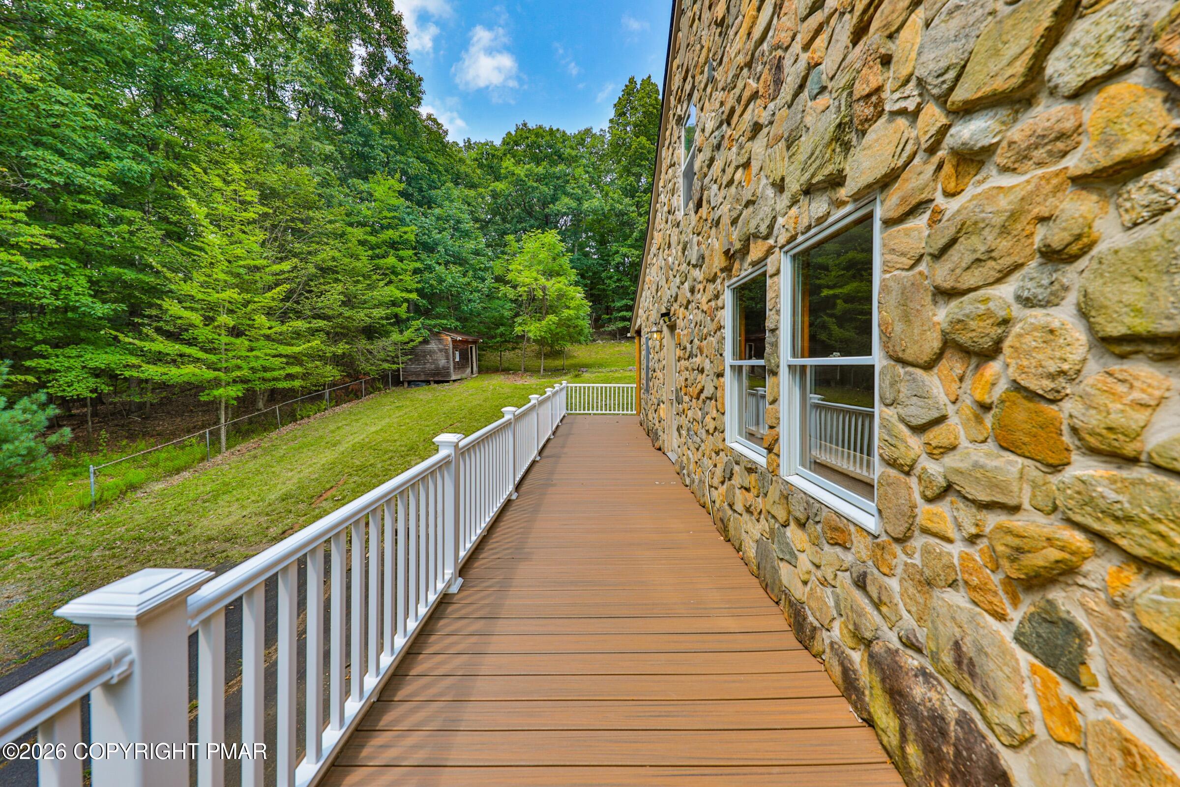 2153 Meadowlake Road
