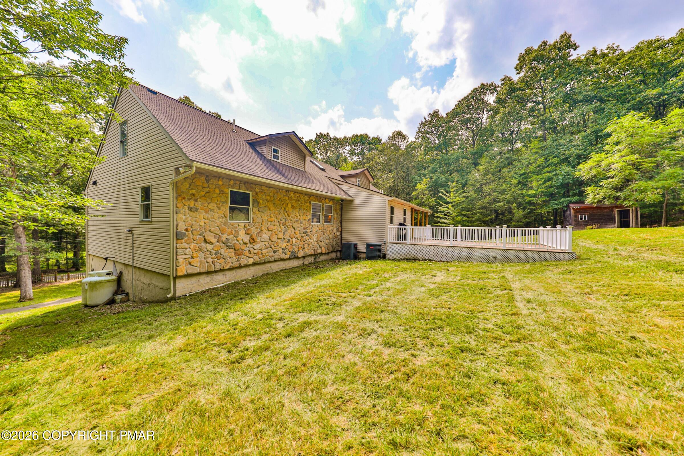 2153 Meadowlake Road