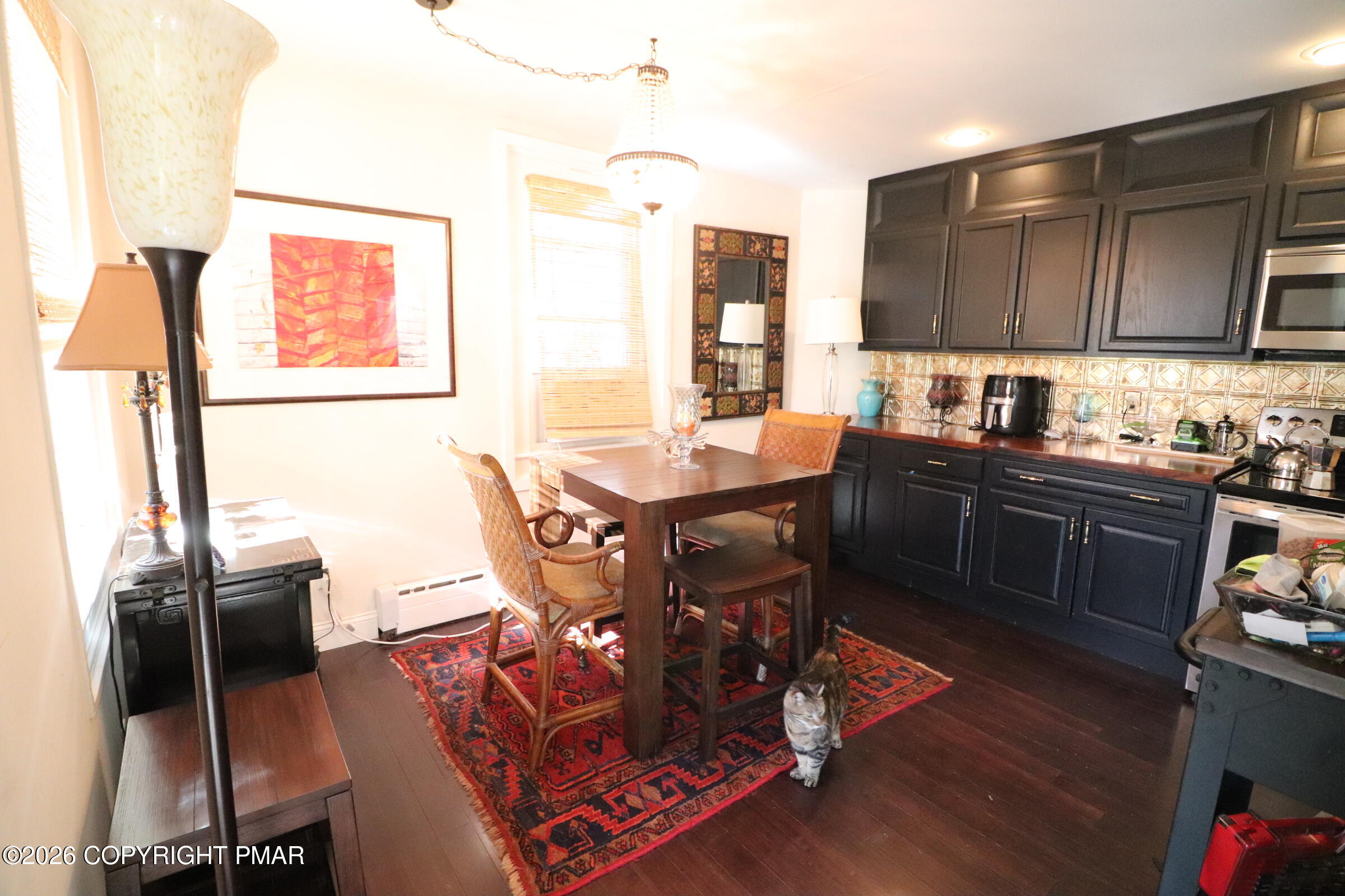 211 Lafayette Avenue