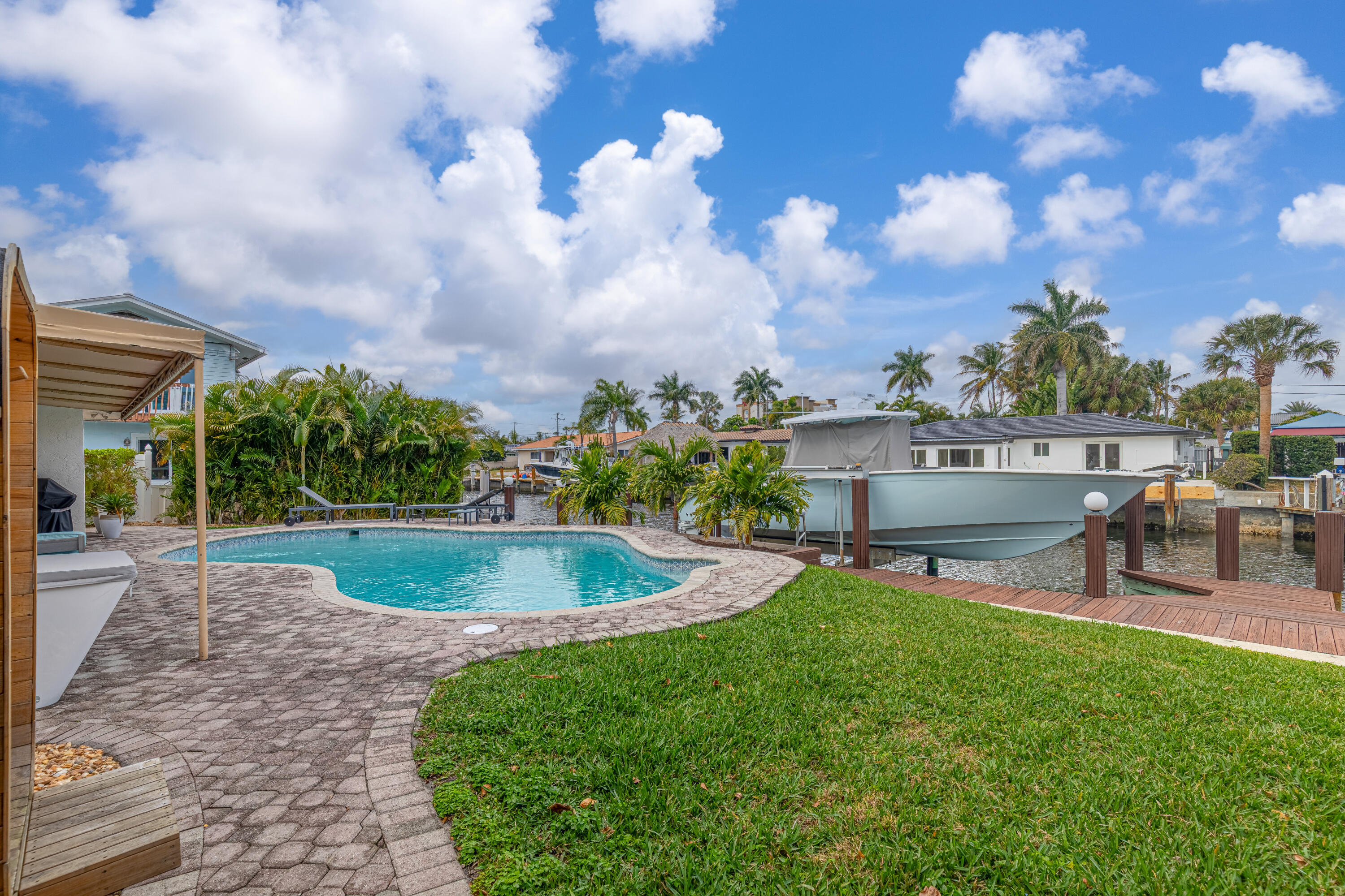 2281 SE 11th Street